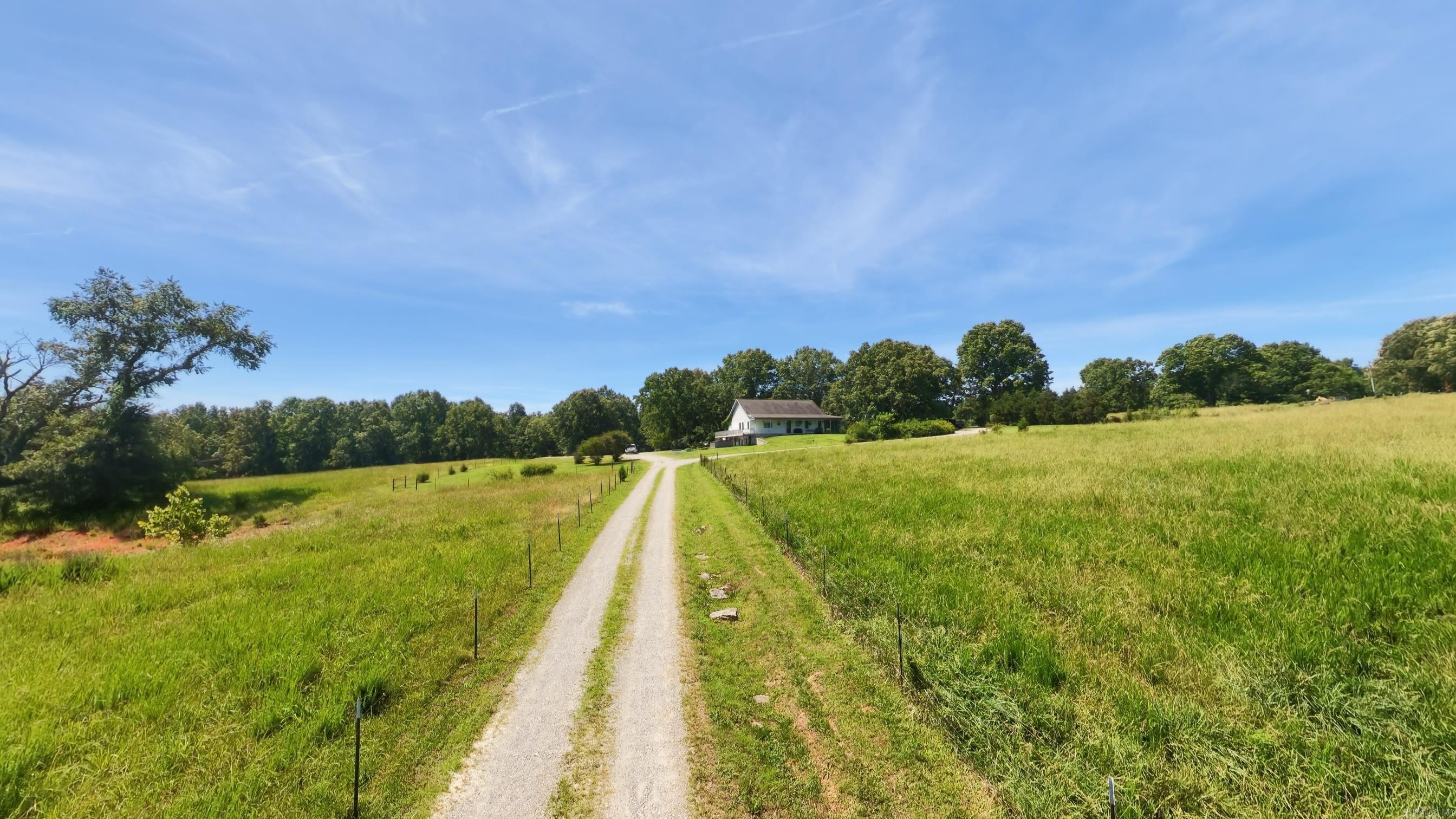 238 Private Road 63-106  Thayer, MO