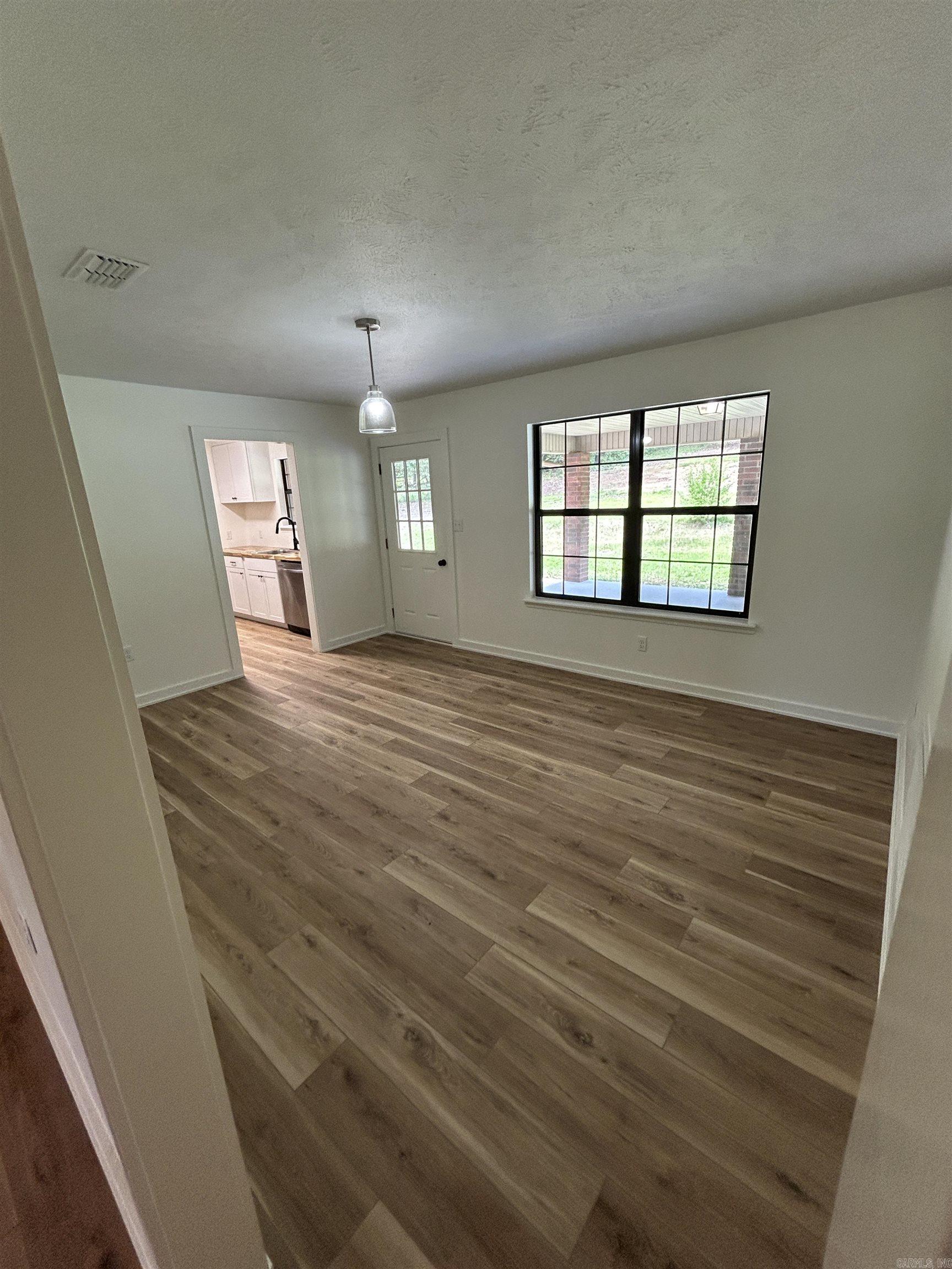 3692 W Highway 60  Perryville, AR