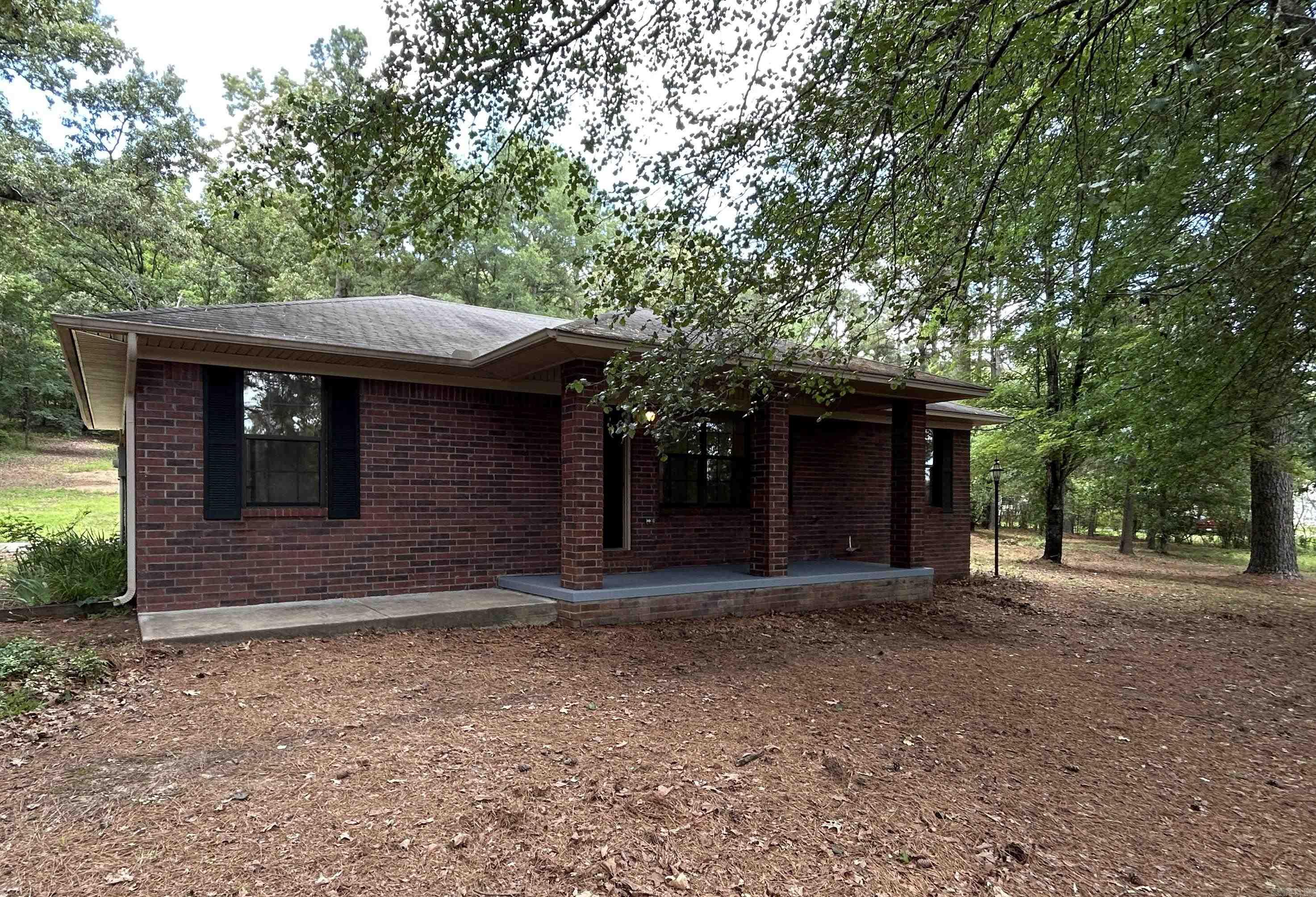 3692 W Highway 60  Perryville, AR