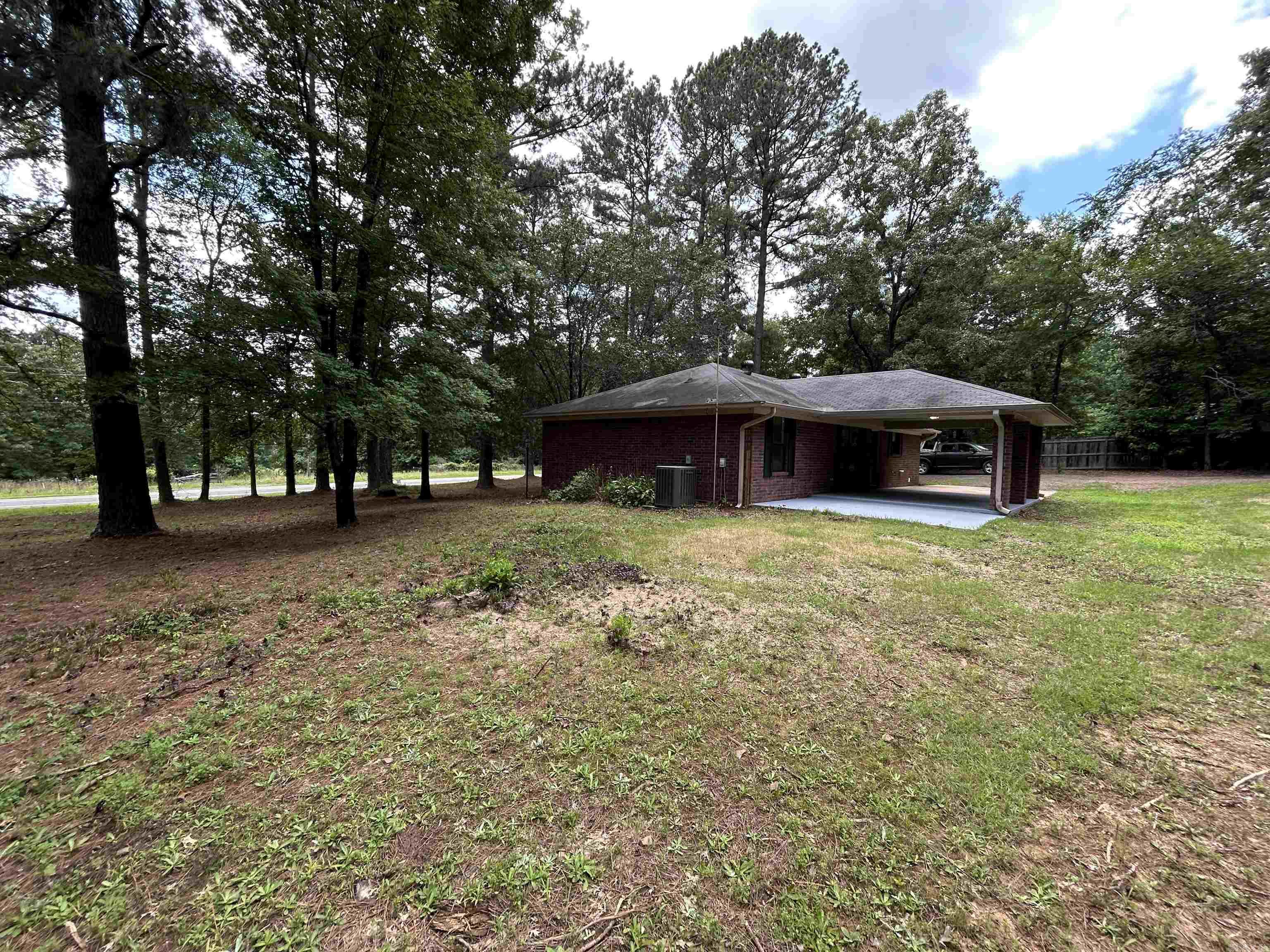 3692 W Highway 60  Perryville, AR