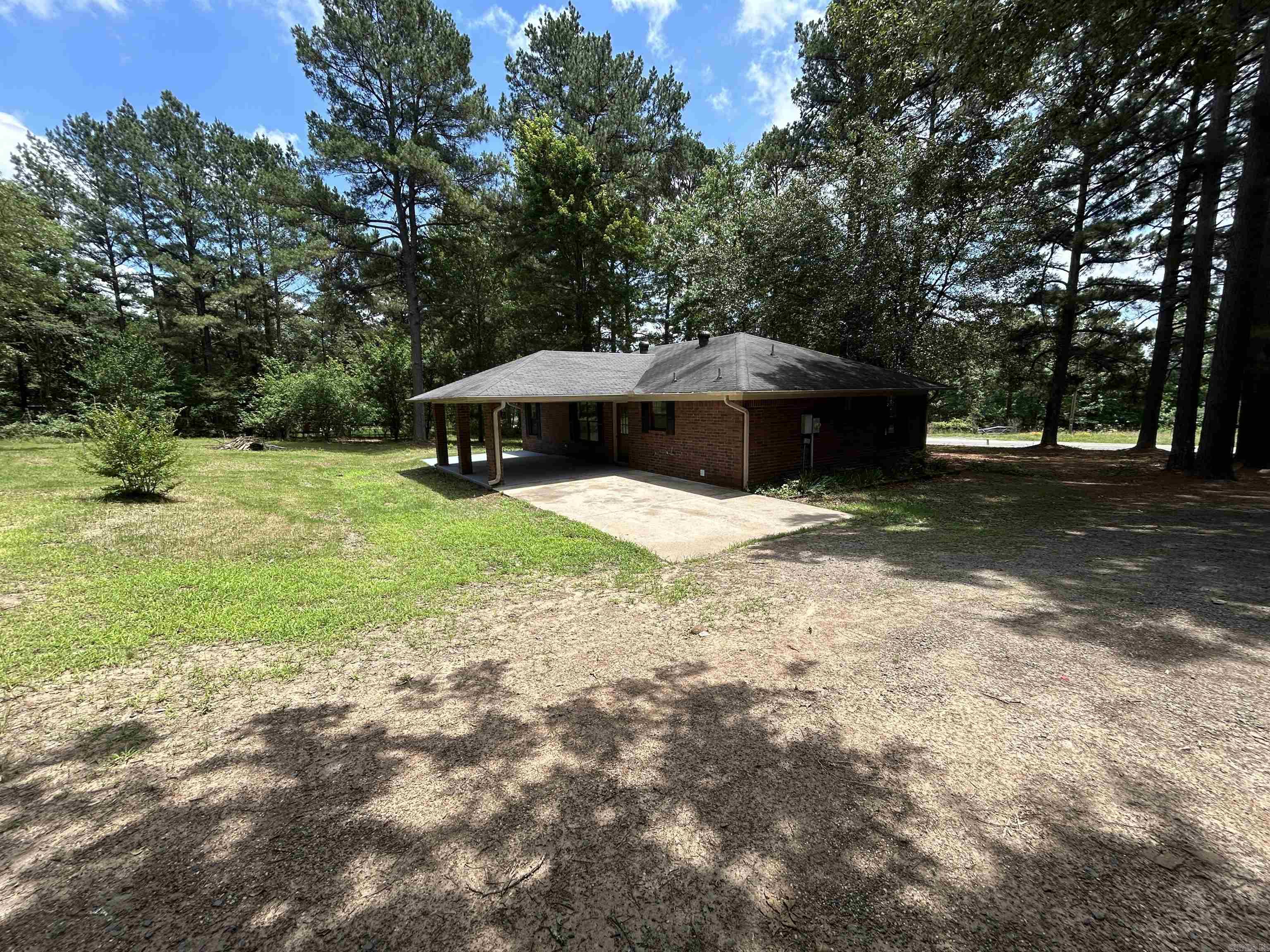 3692 W Highway 60  Perryville, AR