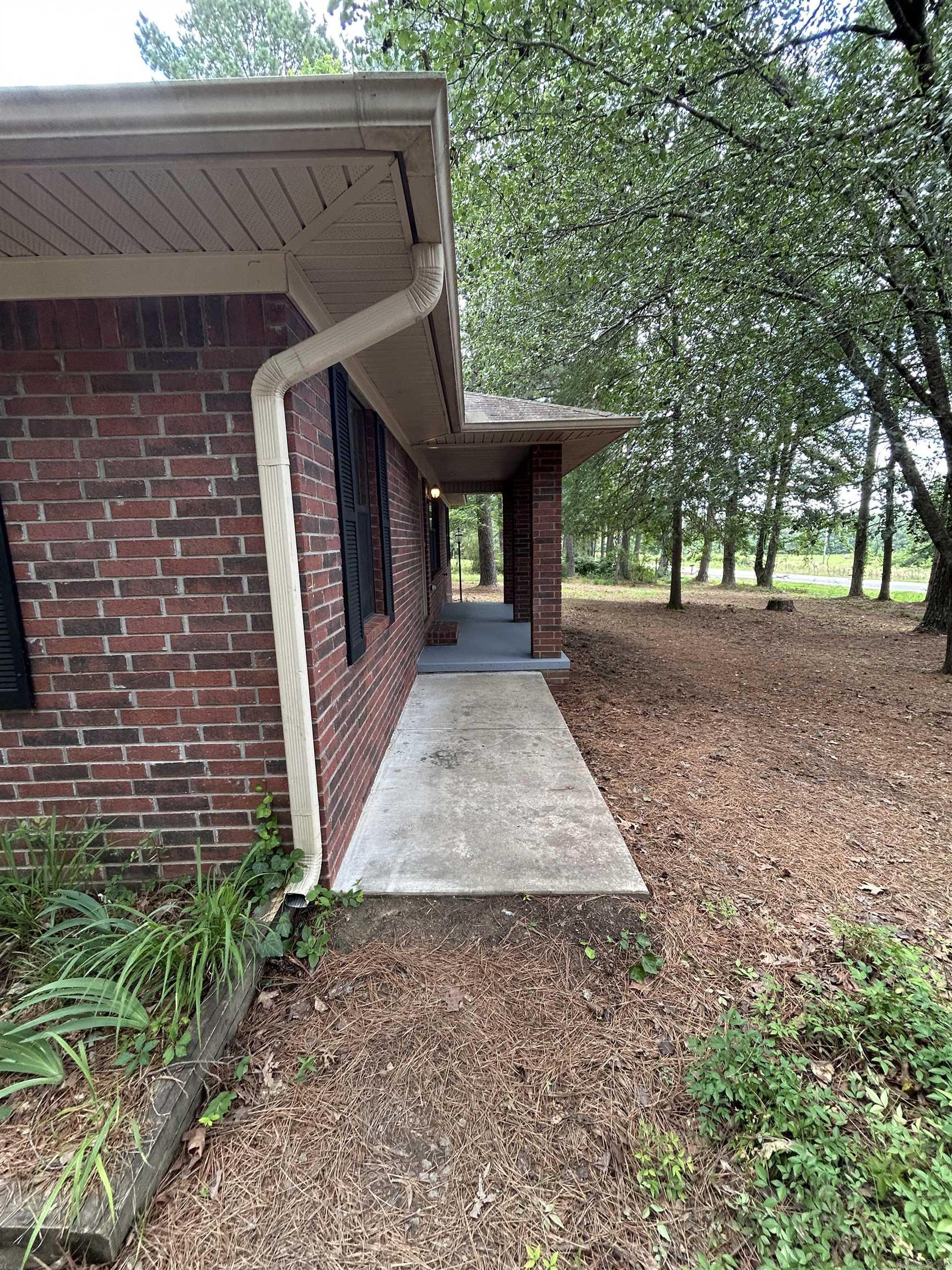 3692 W Highway 60  Perryville, AR