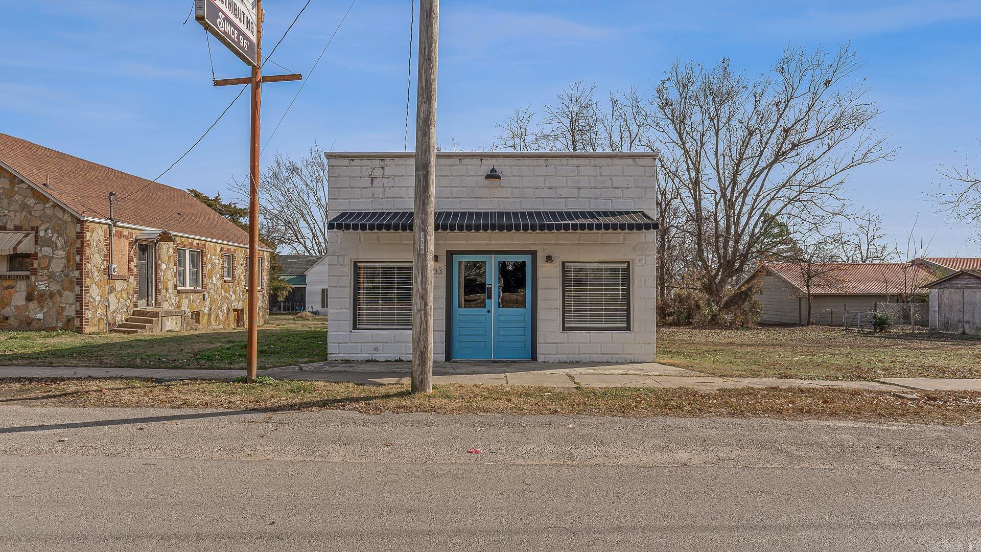 303 S 4th  Paragould, AR