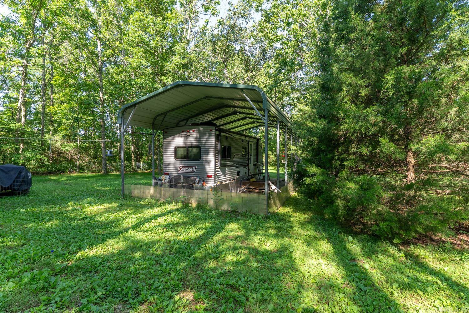 5344 Private Road 5212  Willow Springs, MO