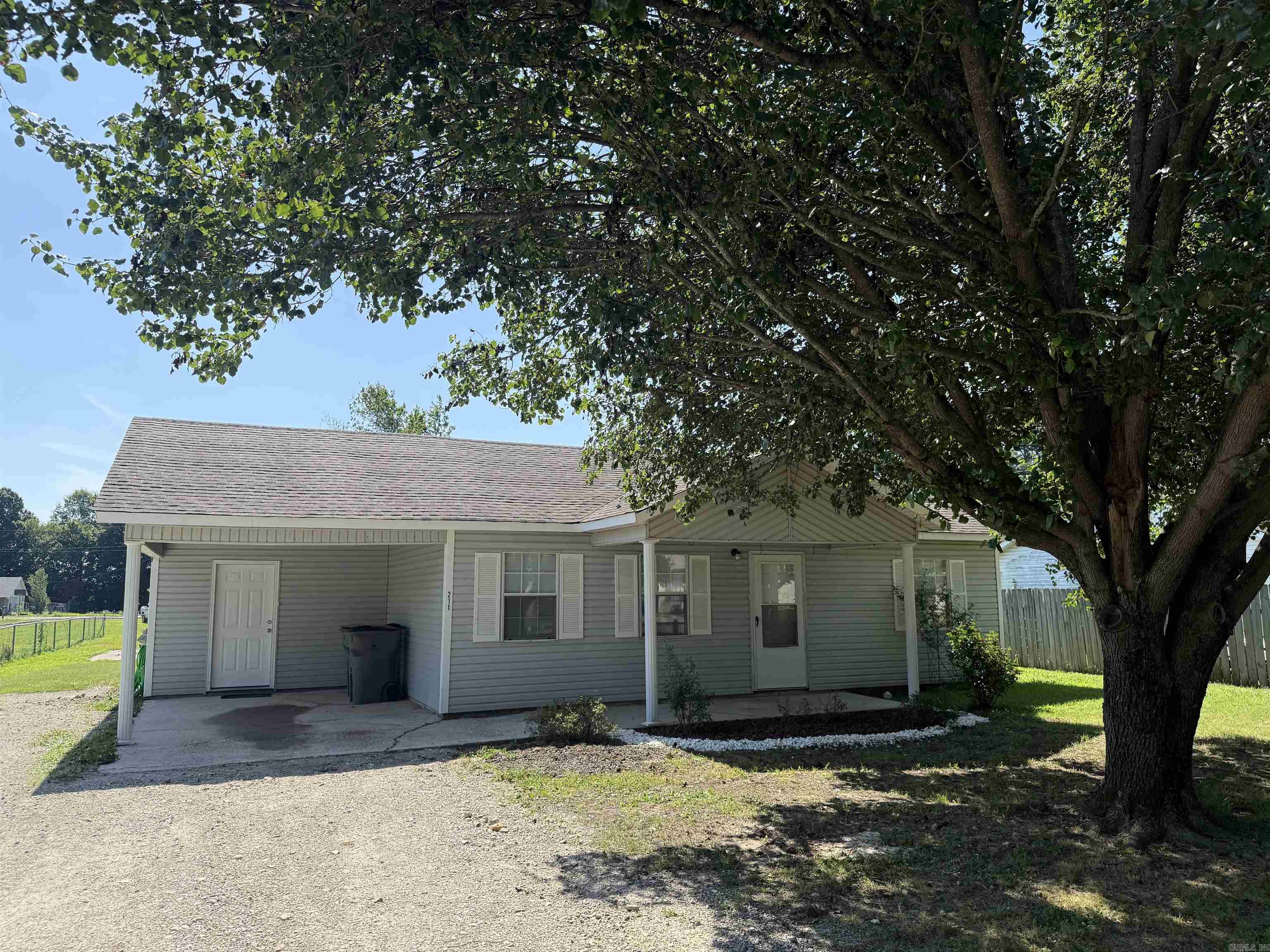 211 N 18th Ave  Paragould, AR