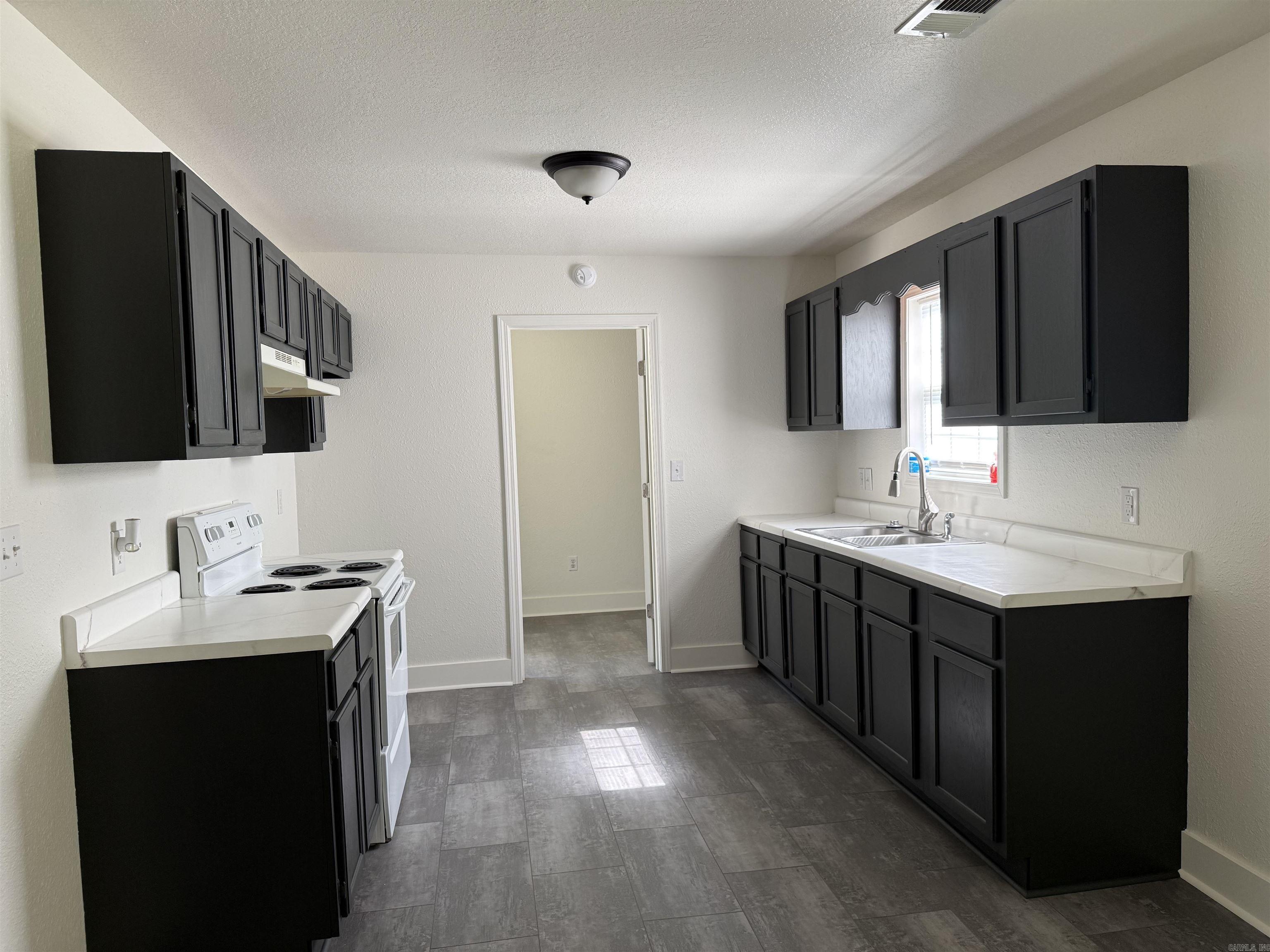 211 N 18th Ave  Paragould, AR