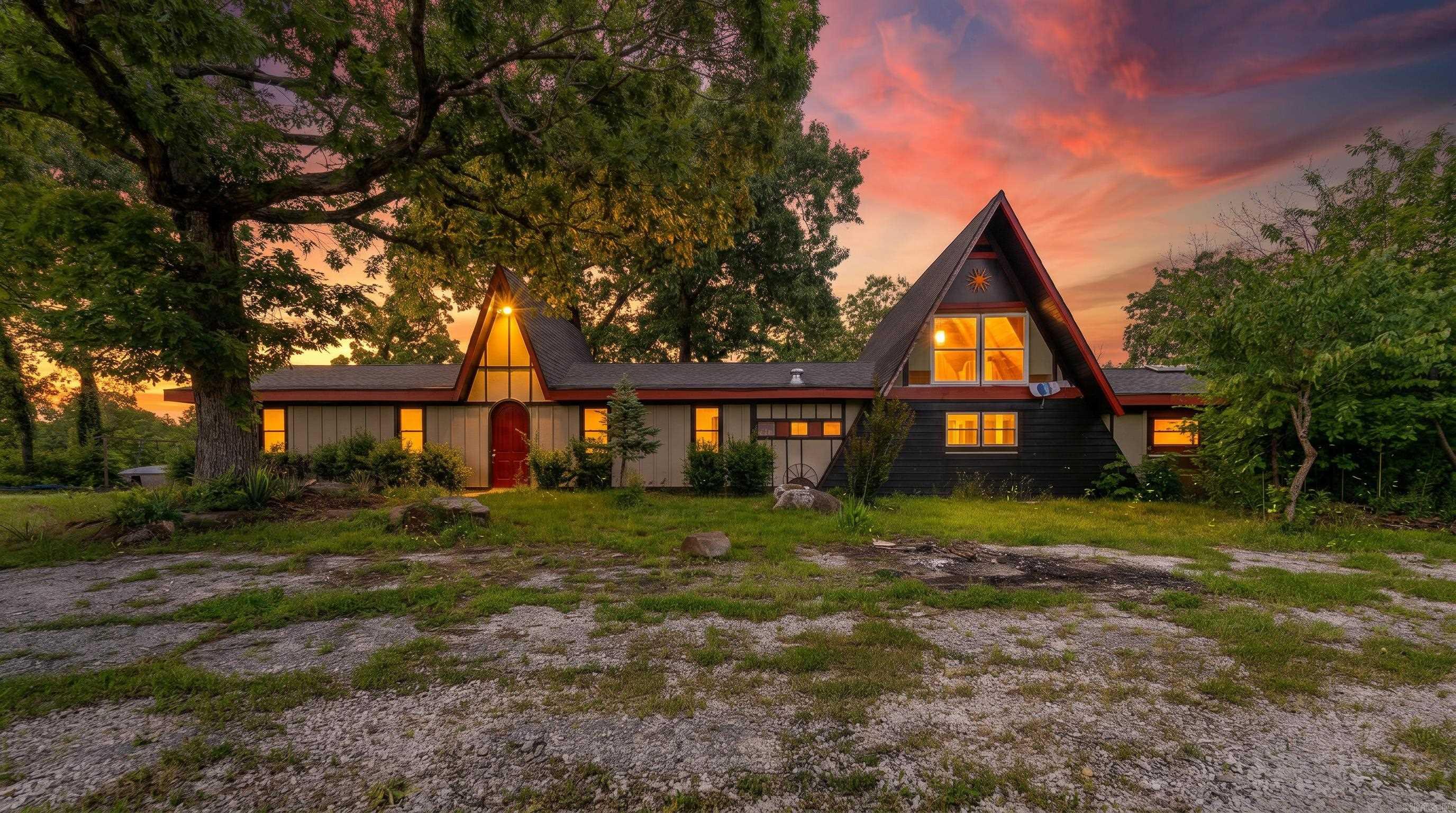 7562 Hwy 5 South  Briarcliff, AR