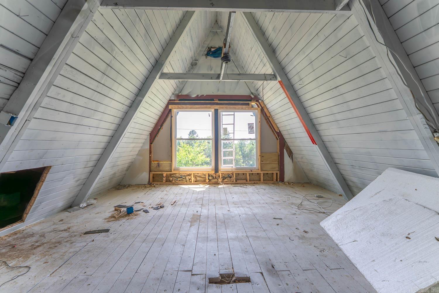 7562 Hwy 5 South  Briarcliff, AR