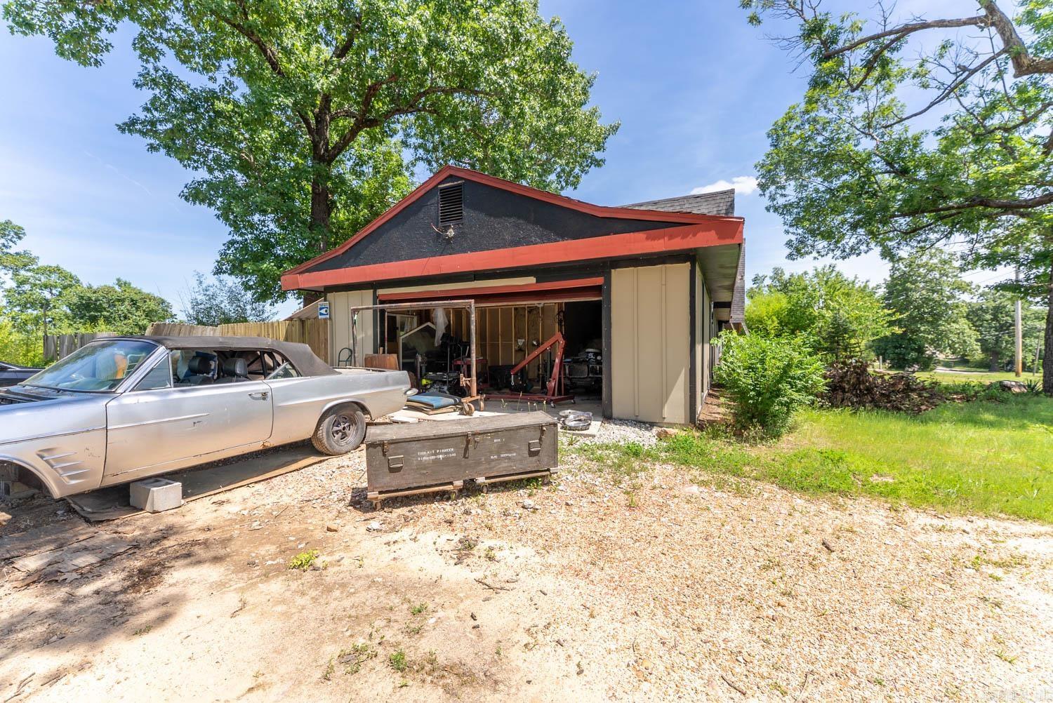 7562 Hwy 5 South  Briarcliff, AR