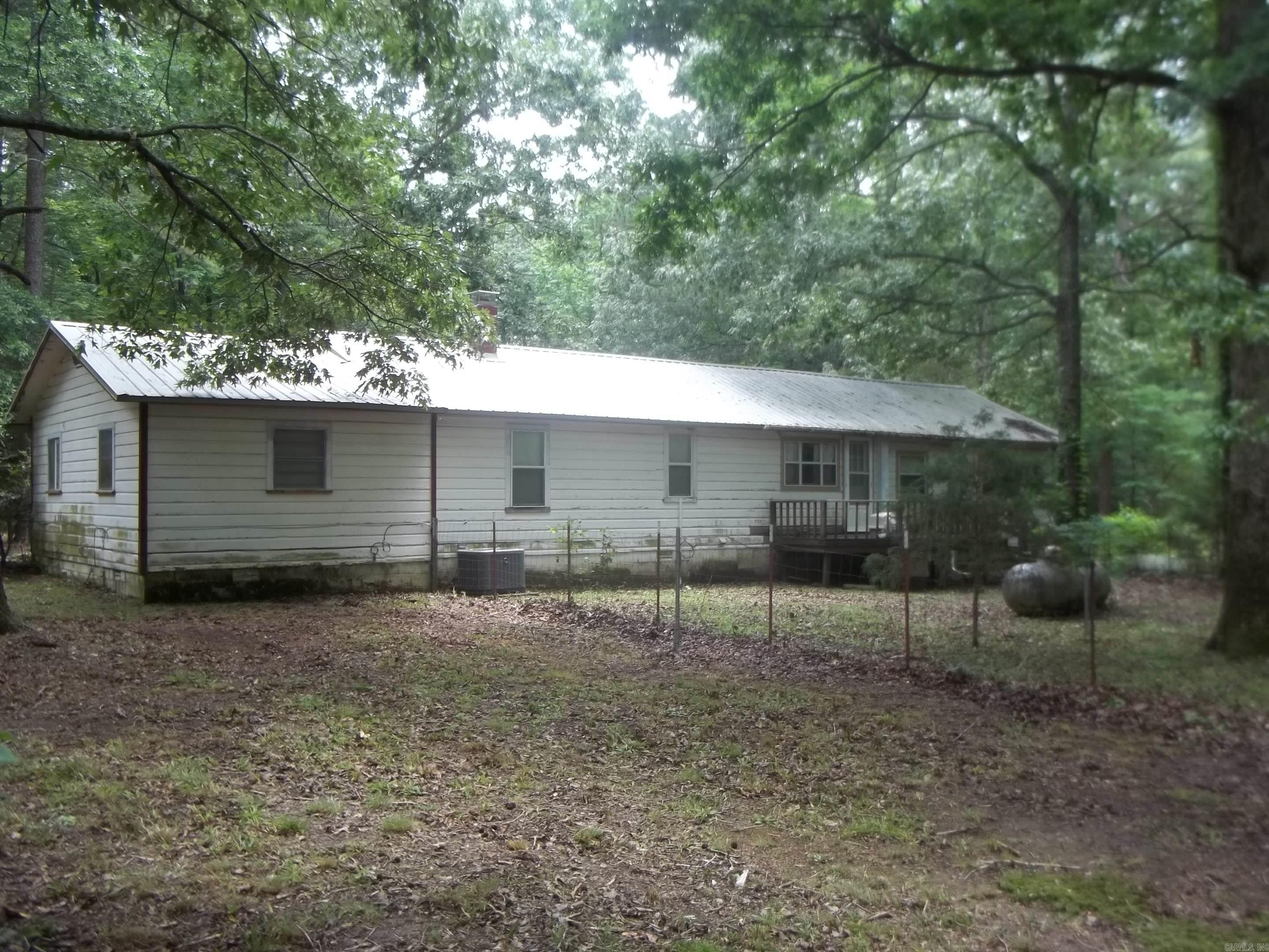 137 Shady Oaks Lane  Mena, AR