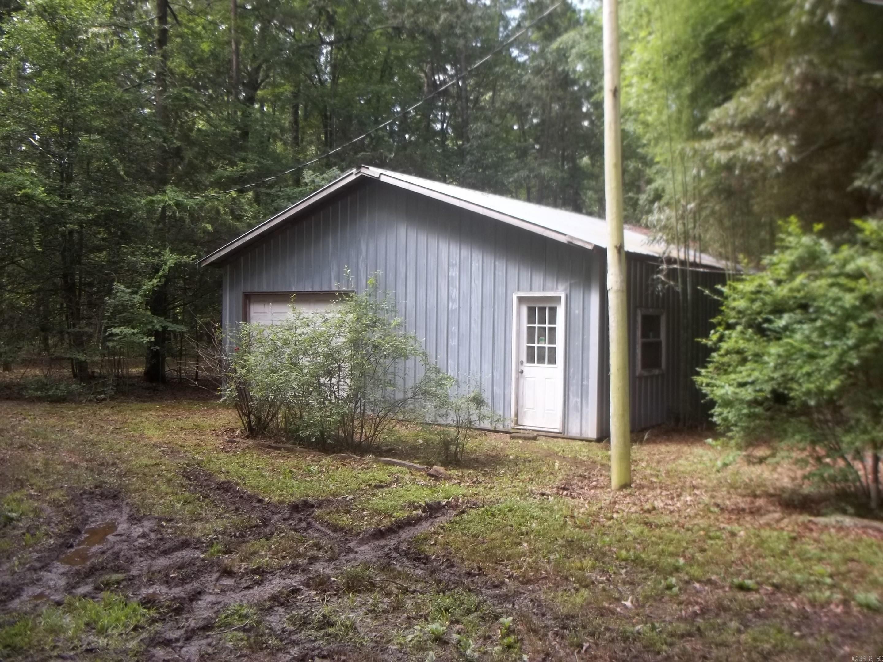 137 Shady Oaks Lane  Mena, AR