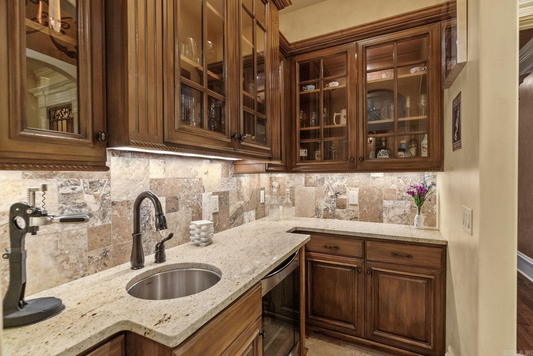 106 Orle Dr  Little Rock, AR