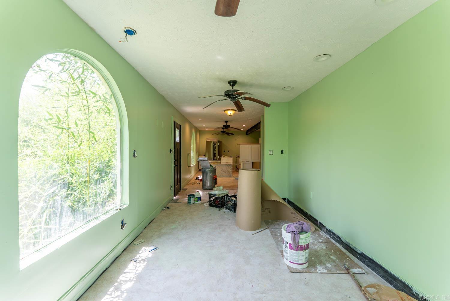 7562 S Highway 5  Briarcliff, AR