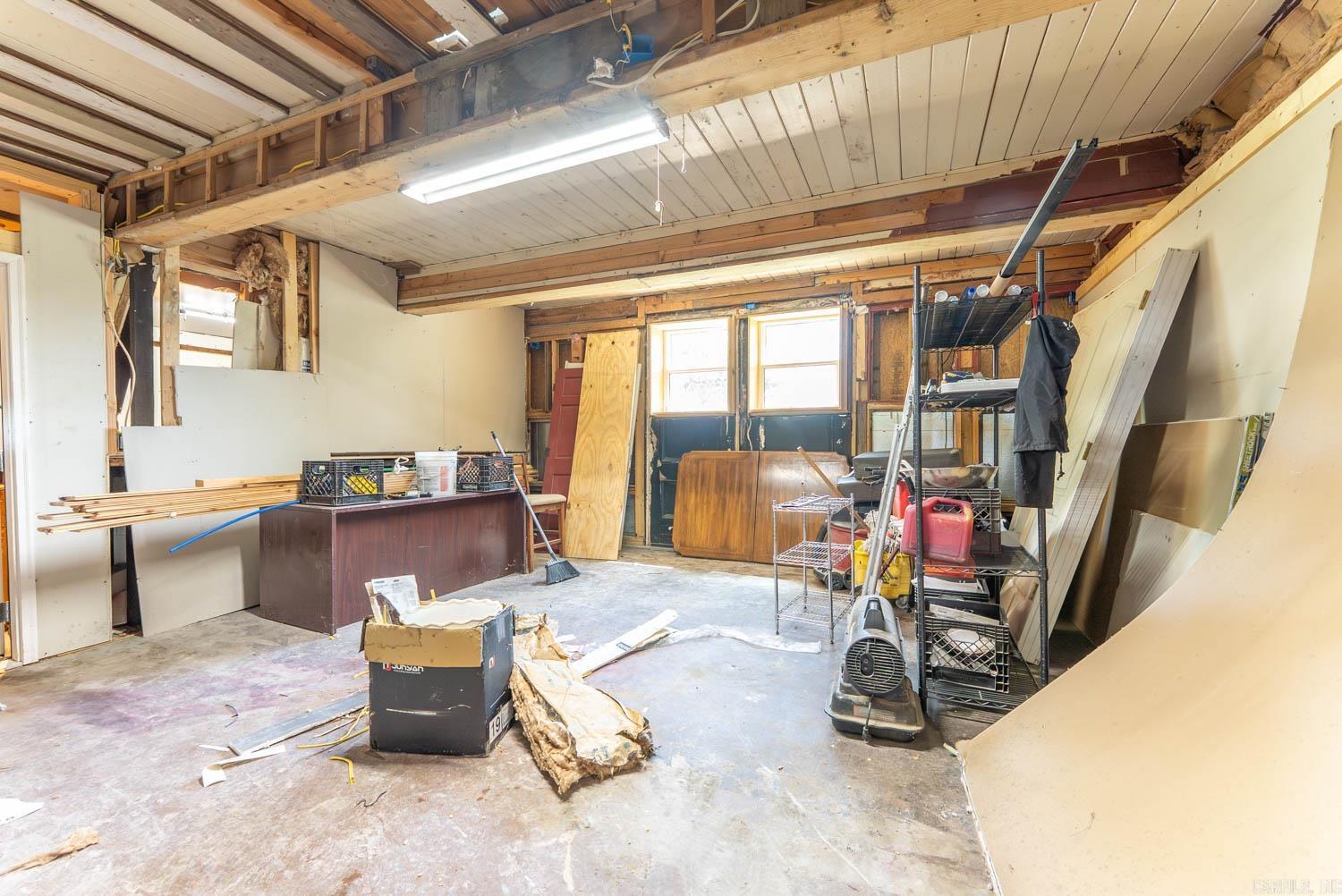 7562 S Highway 5  Briarcliff, AR