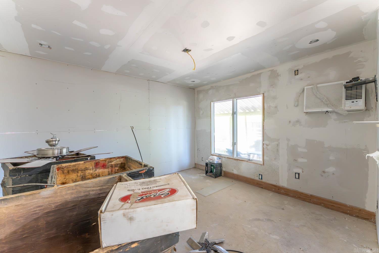 7562 S Highway 5  Briarcliff, AR