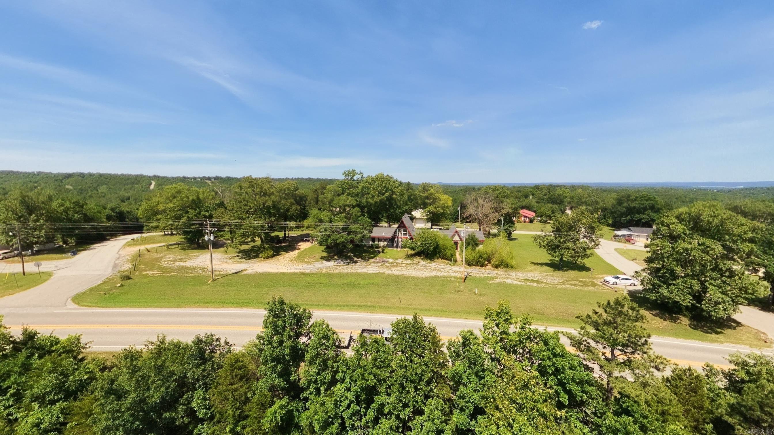 7562 S Highway 5  Briarcliff, AR