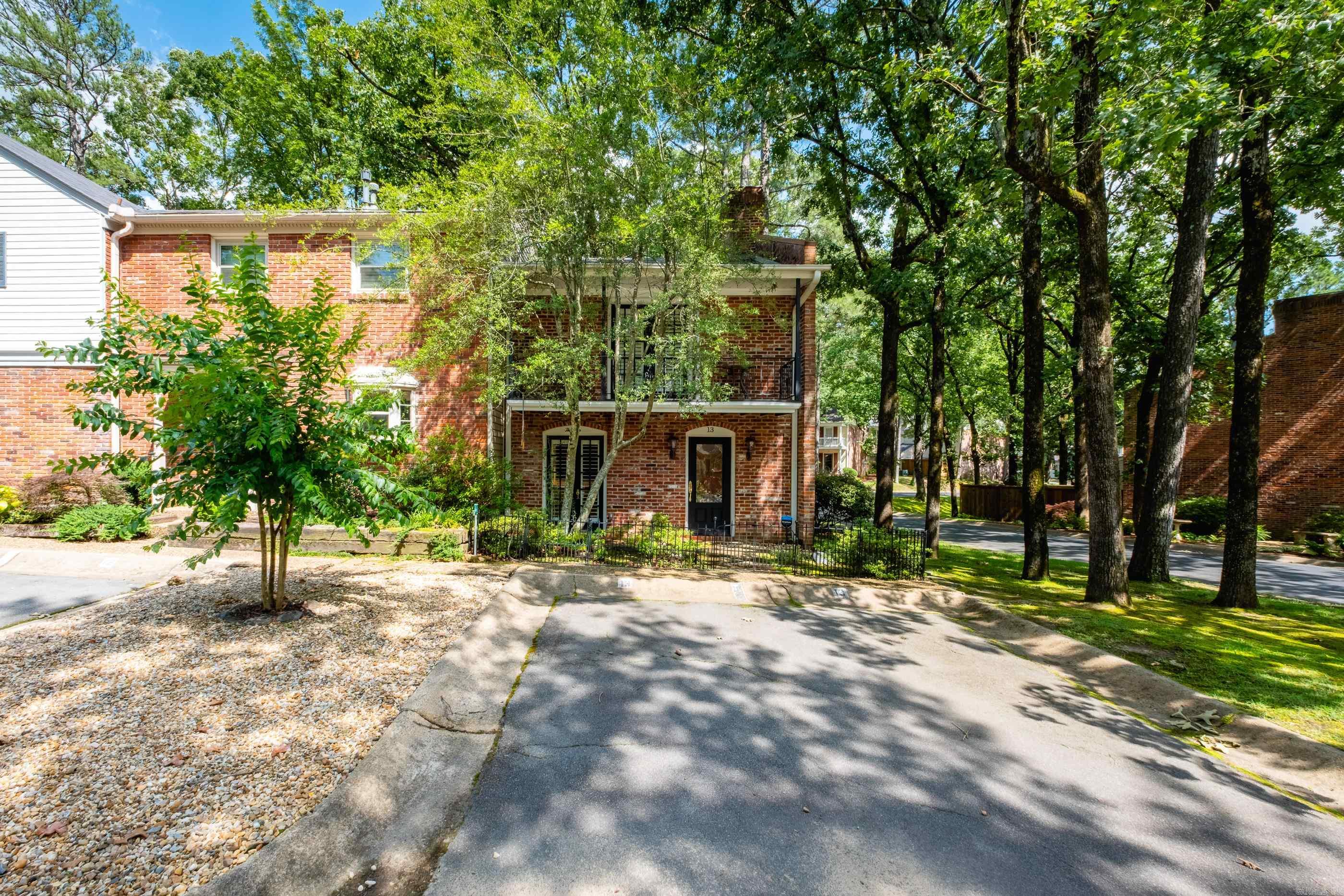 13 Kingsbridge  Little Rock, AR
