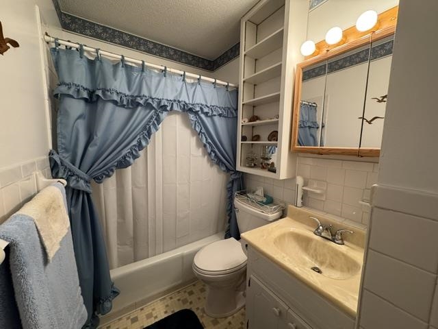 203 S Pinocchio  Horseshoe Bend, AR