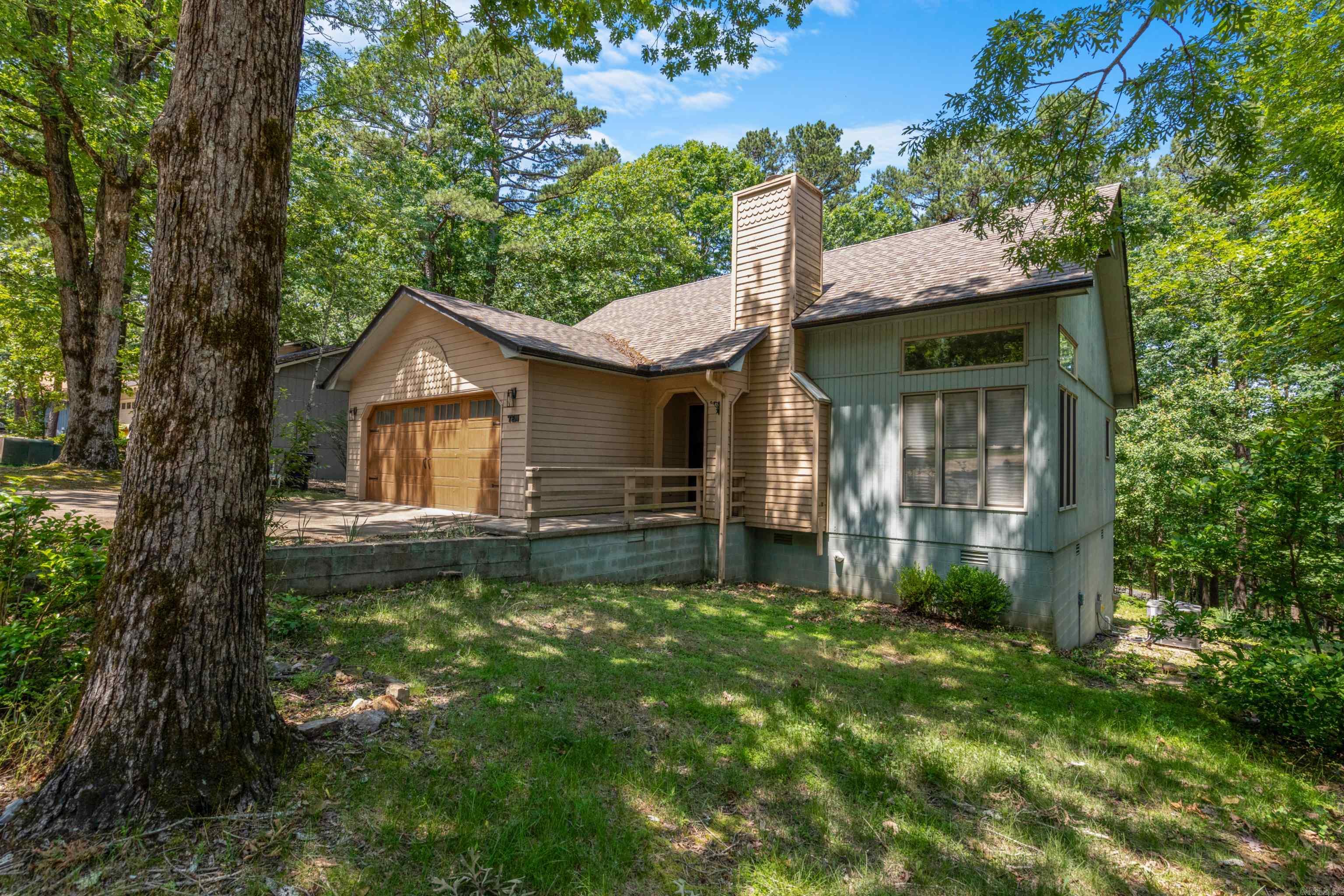10 Balenciaga  Hot Springs Village, AR