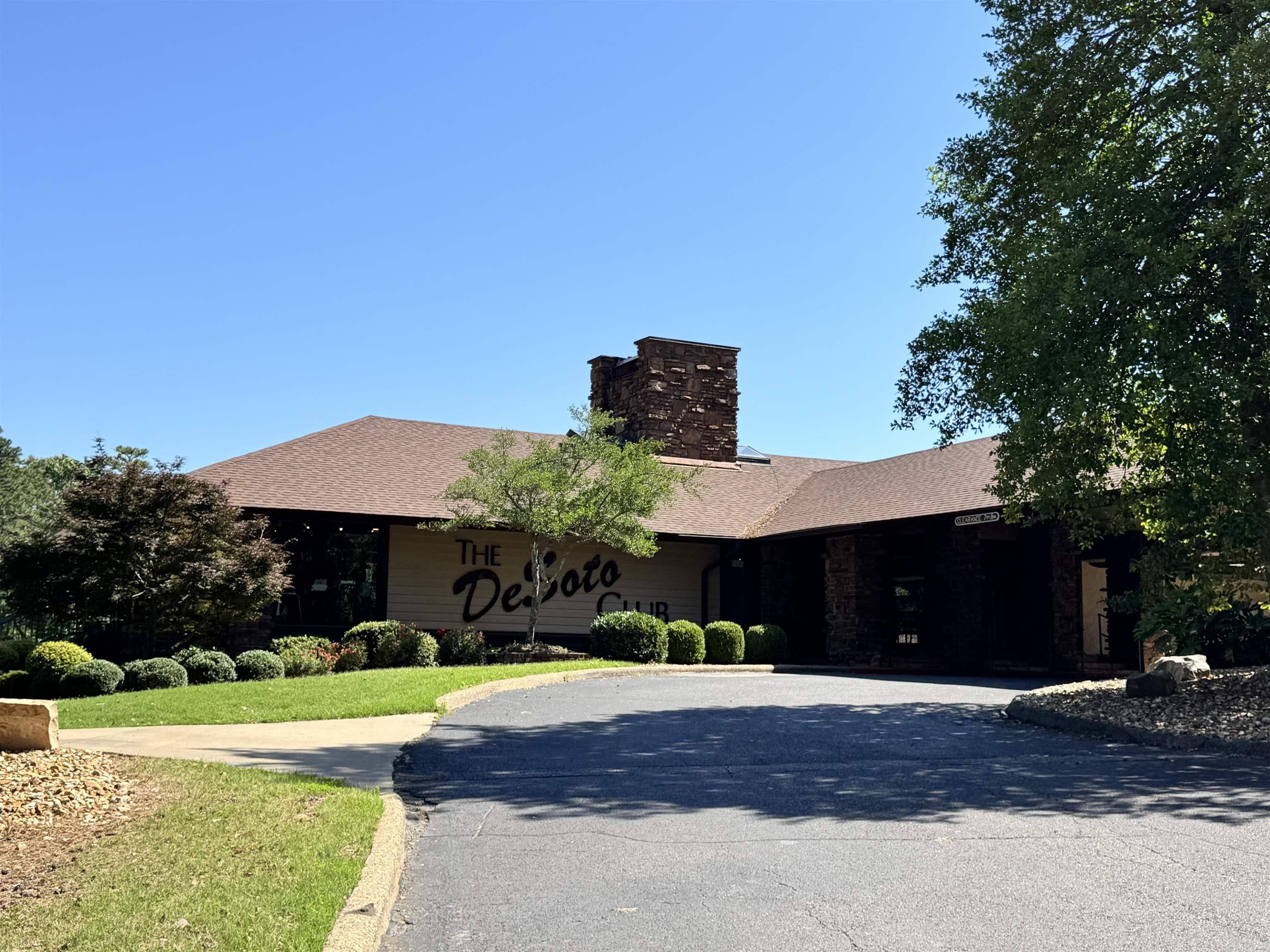 10 Balenciaga  Hot Springs Village, AR