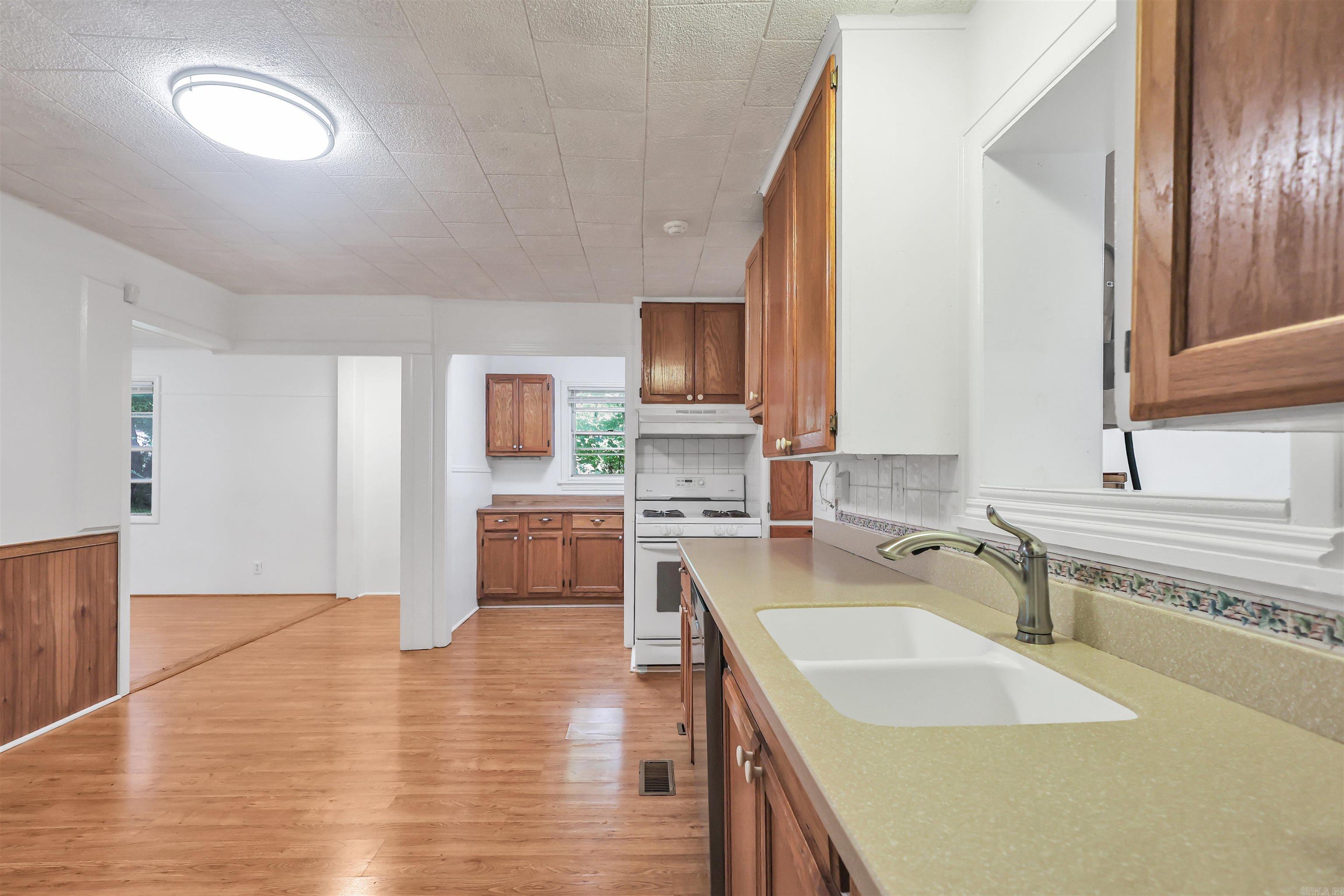 110 Jerome  Hot Springs, AR