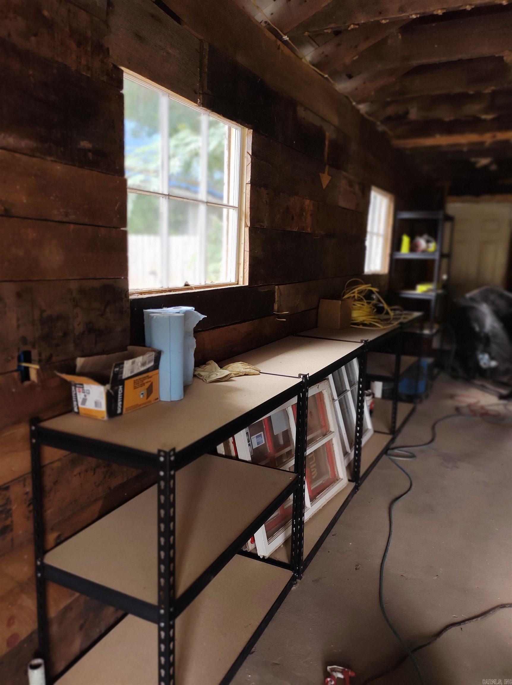 18411 Highway 300  Roland, AR