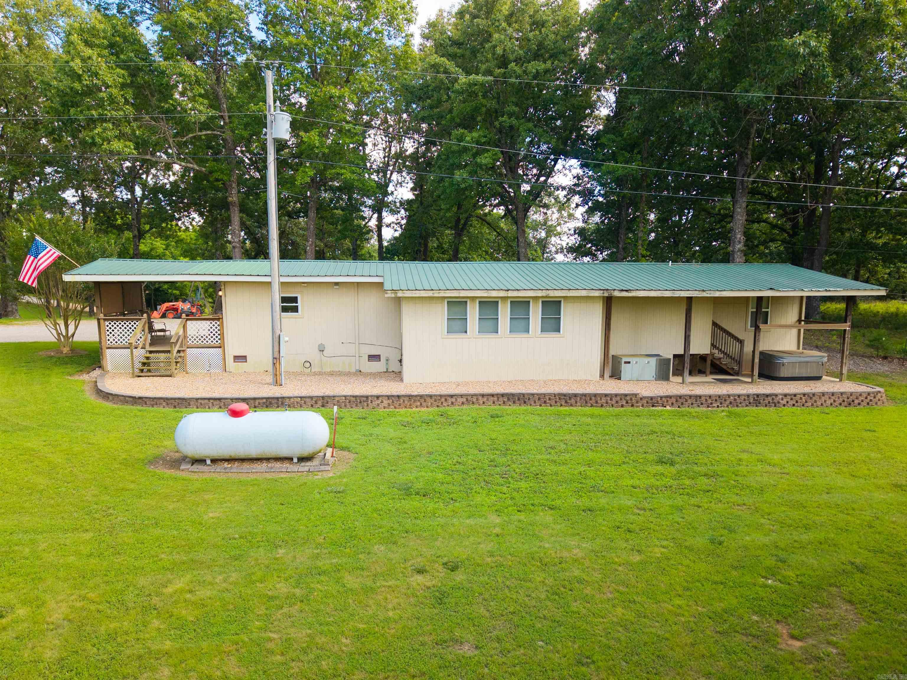 1083 Old Arkana Road  Mountain Home, AR