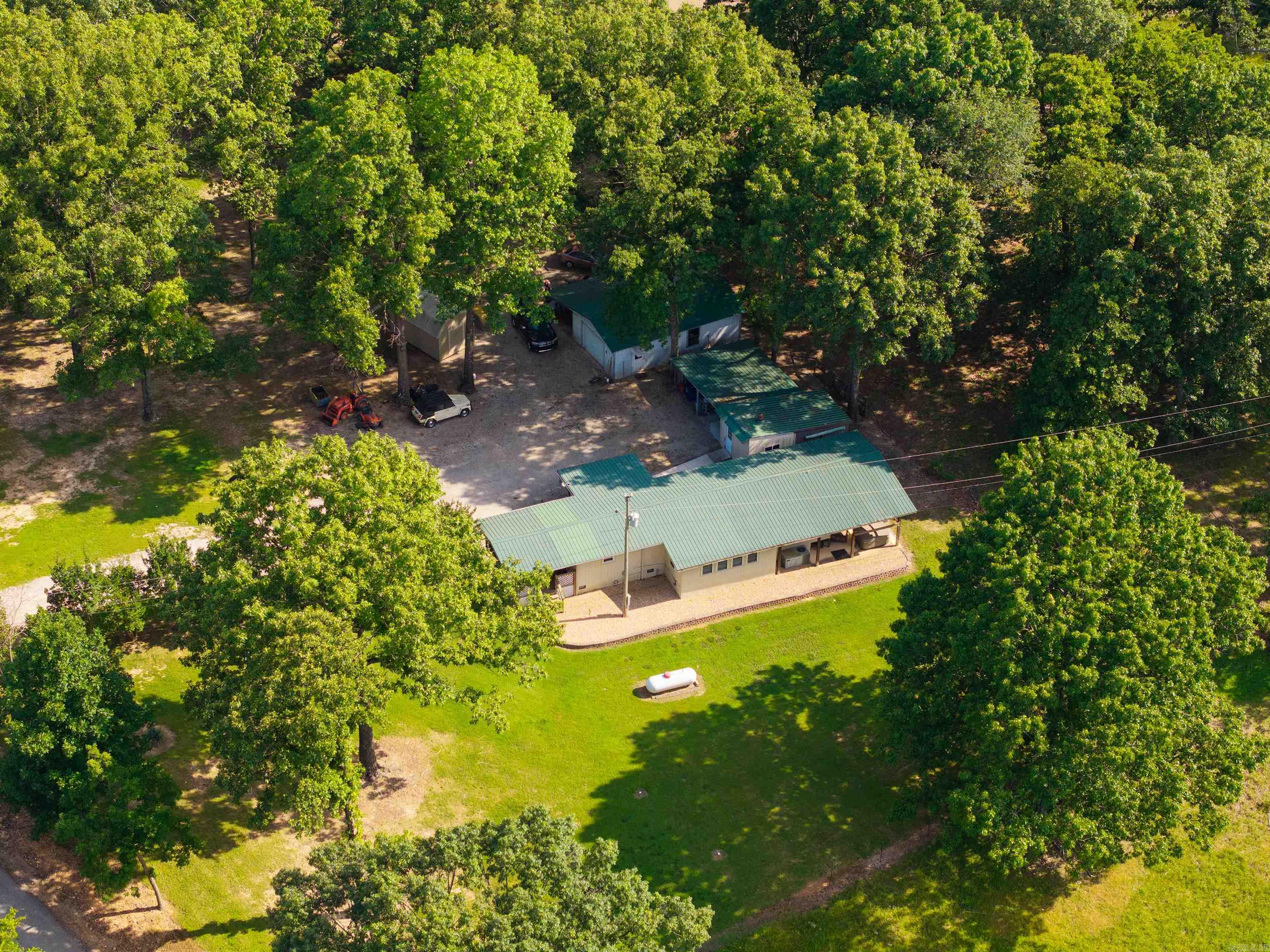 1083 Old Arkana Road  Mountain Home, AR