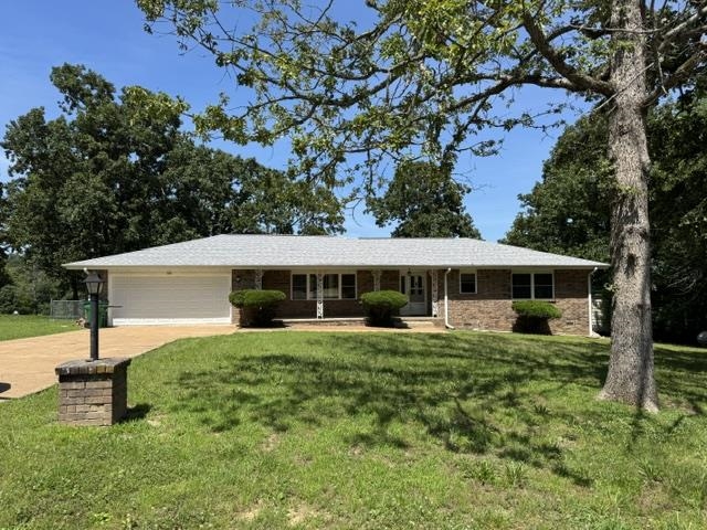 408 Airpark  Horseshoe Bend, AR