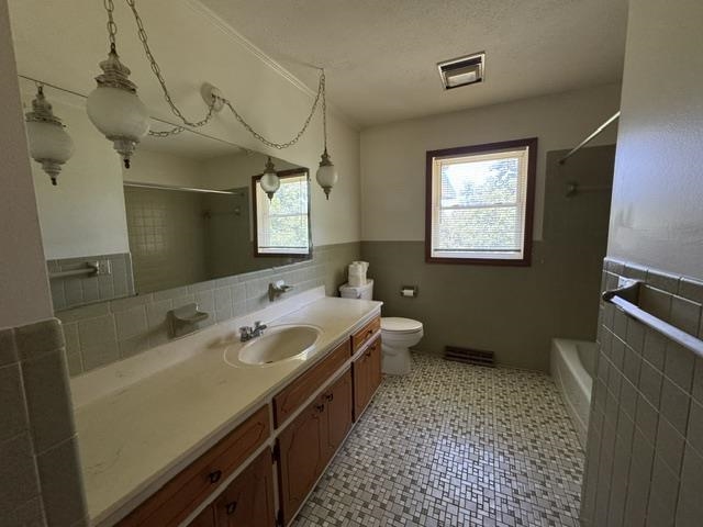 408 Airpark  Horseshoe Bend, AR