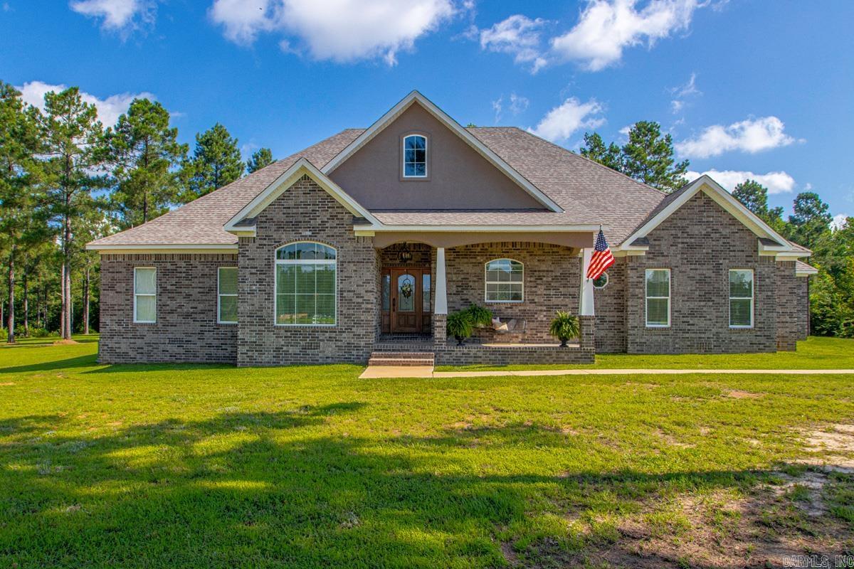 220 Grant County Rd 844  Sheridan, AR