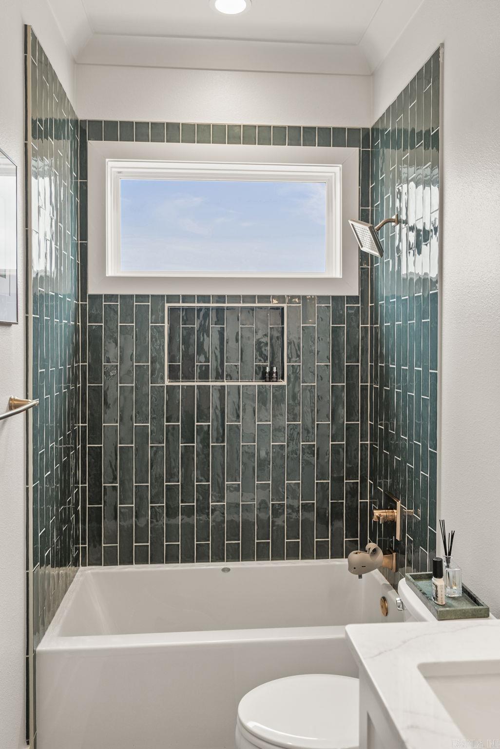 8 Cobalt Cove  Little Rock, AR