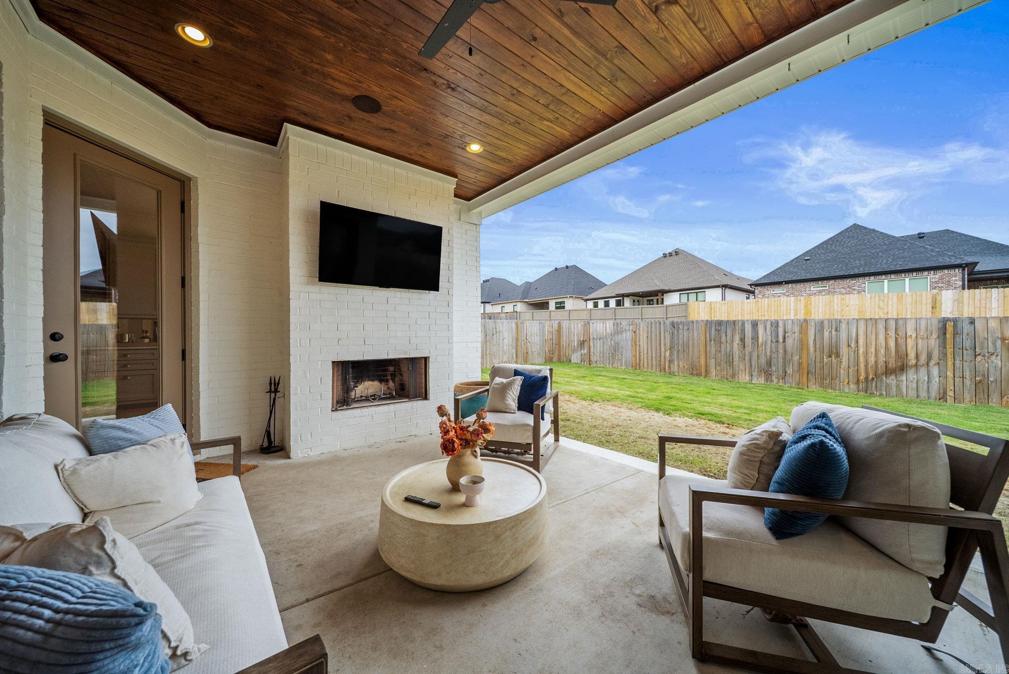 8 Cobalt Cove  Little Rock, AR