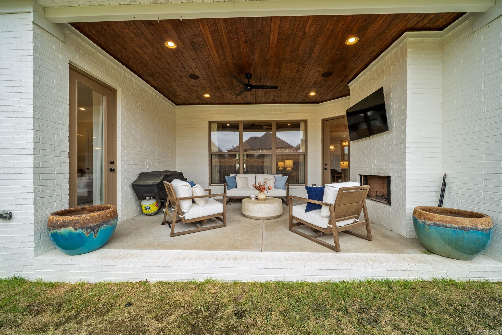 8 Cobalt Cove  Little Rock, AR