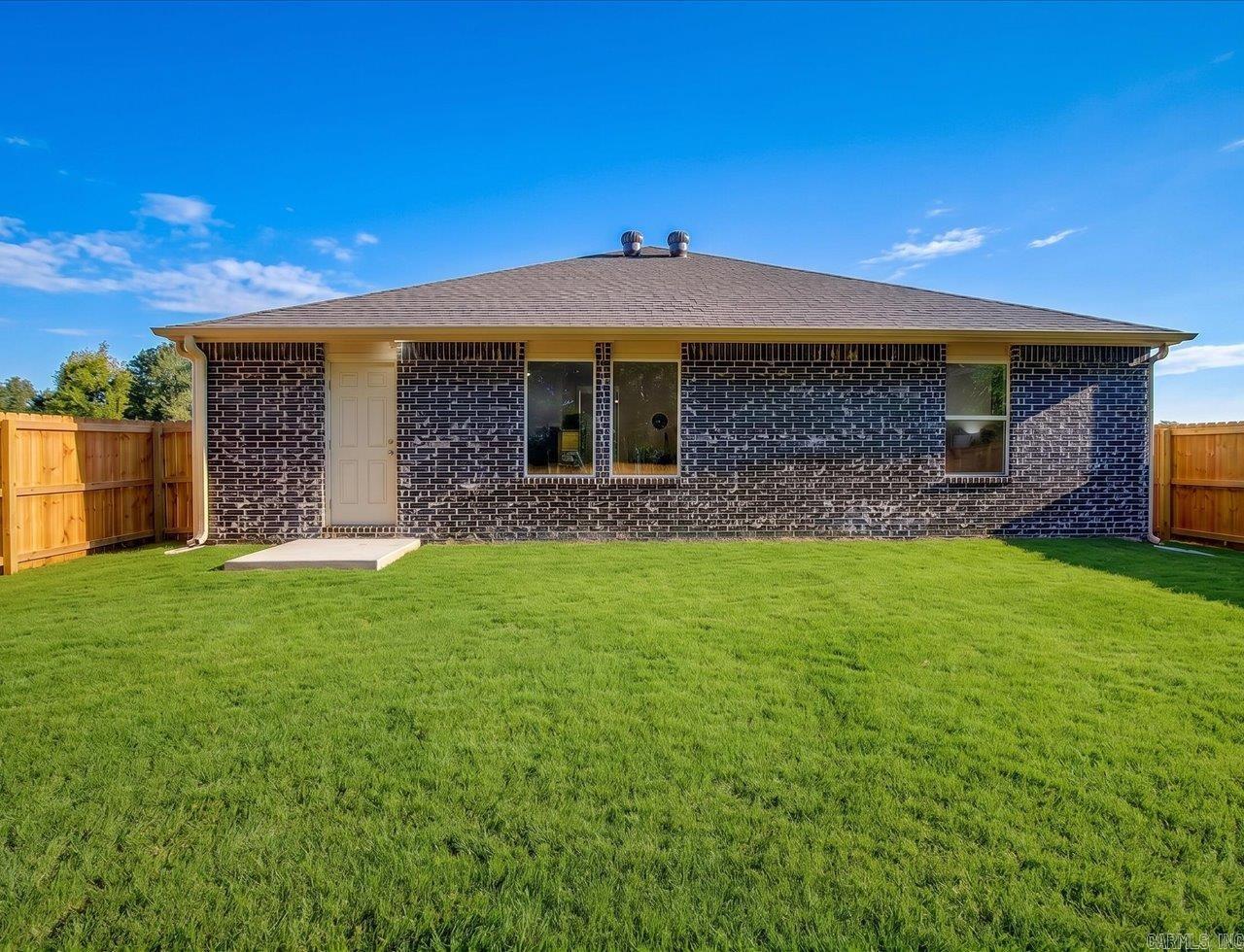 601 Chakka Loop North Little Rock, AR 72117