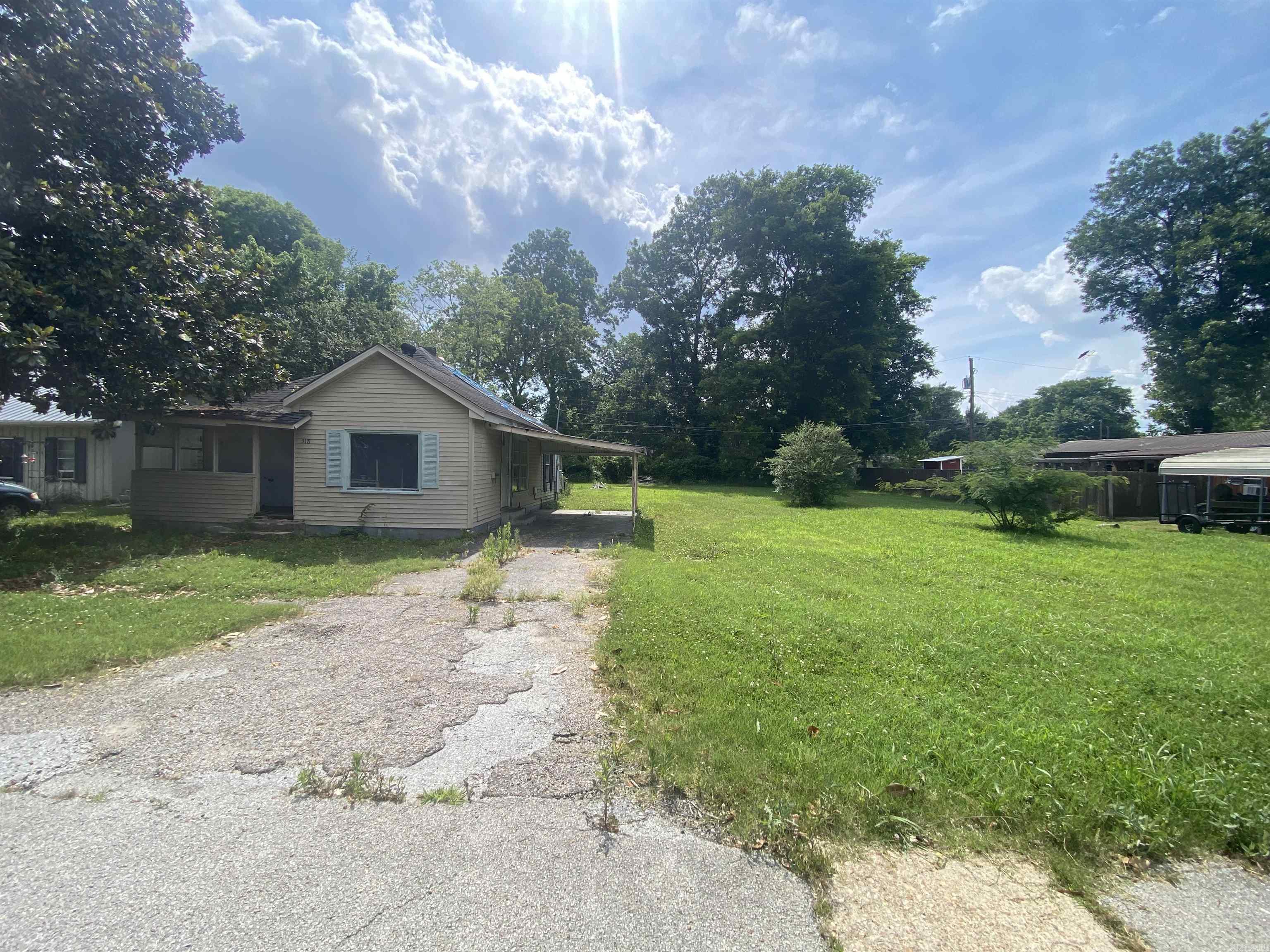 318 Gum  Trumann, AR