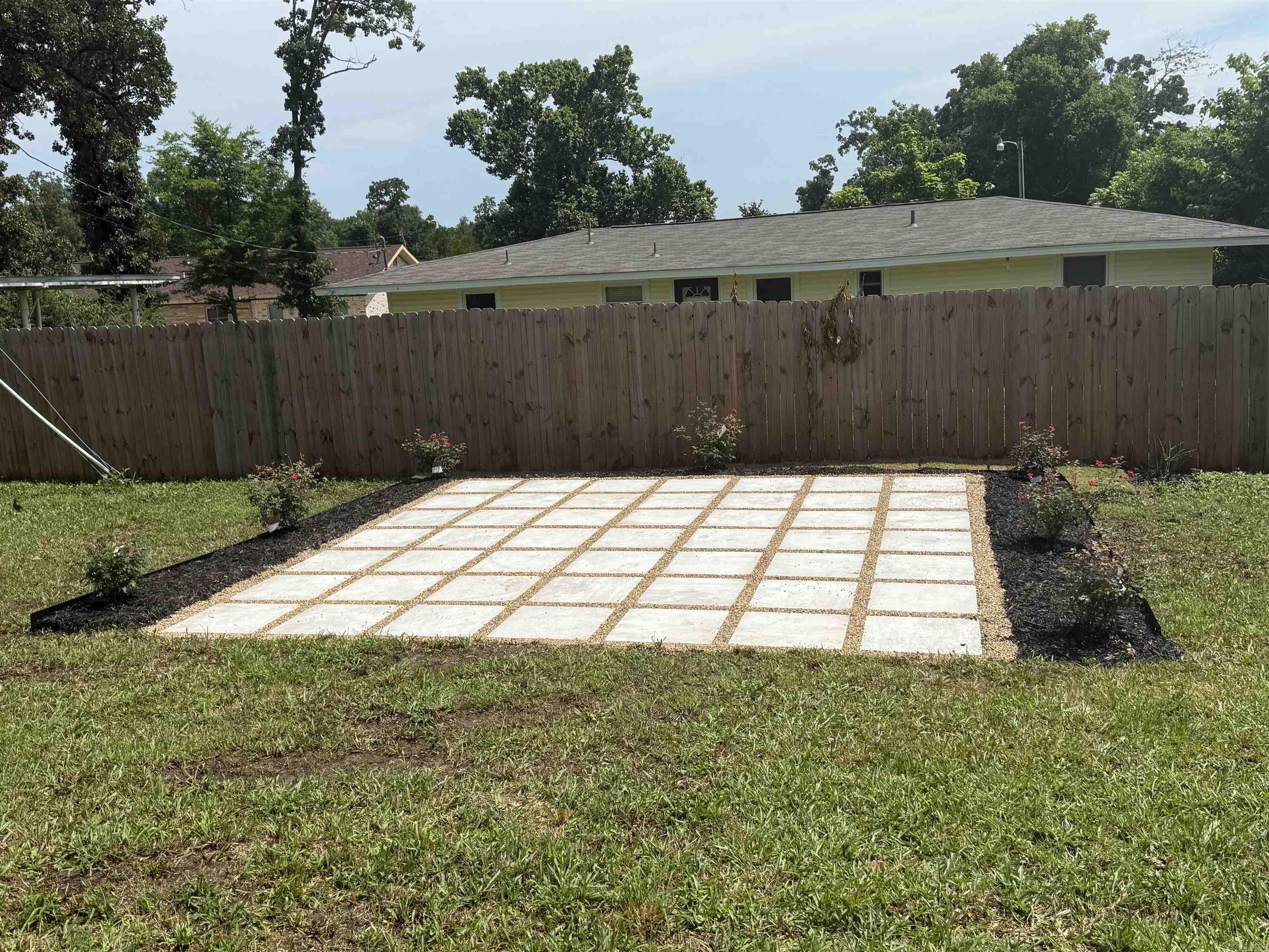 2215 Coors  North Little Rock, AR