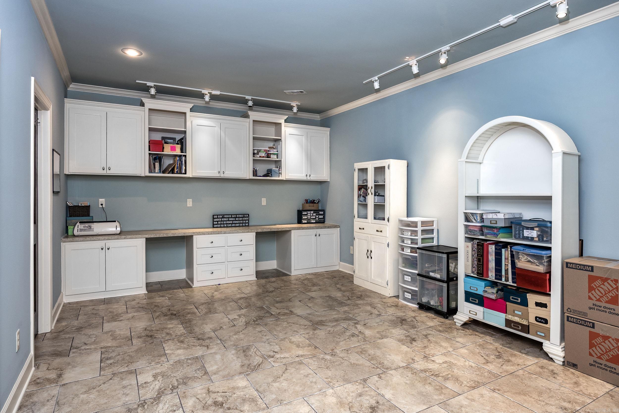 7325 Palm Beach Avenue  Benton, AR