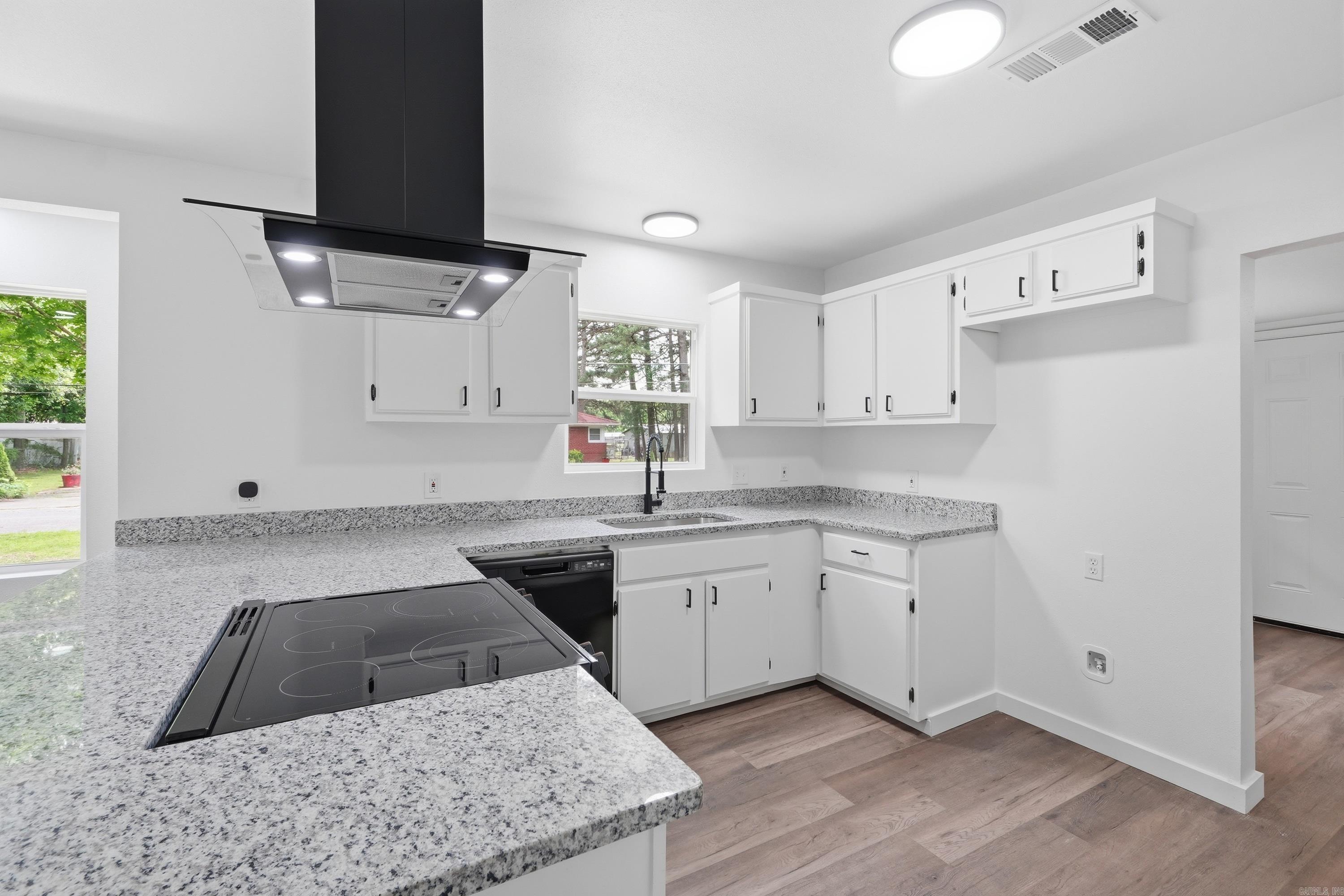 305 SW 3rd  Kensett, AR