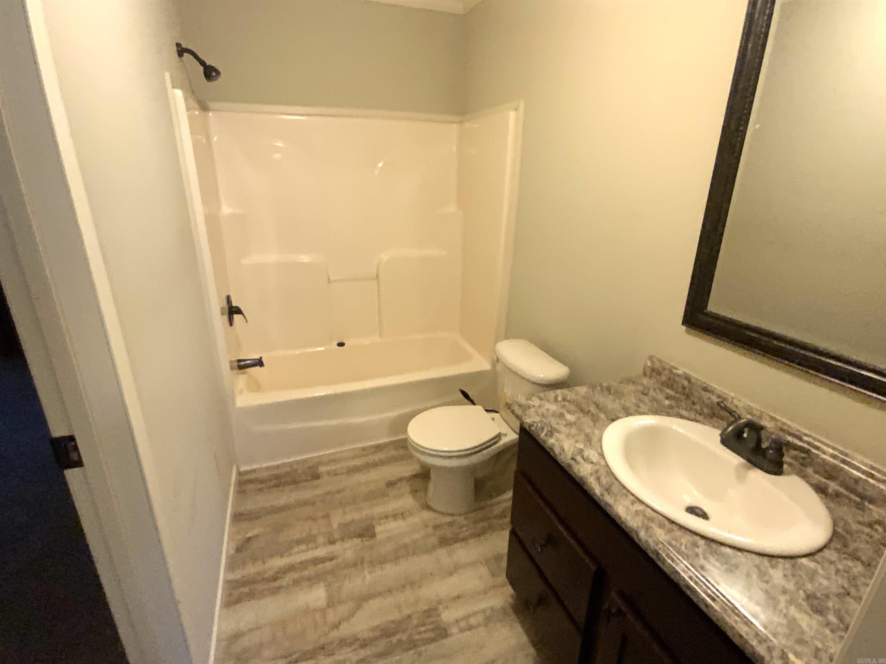 207 Bradley 39  Hermitage, AR