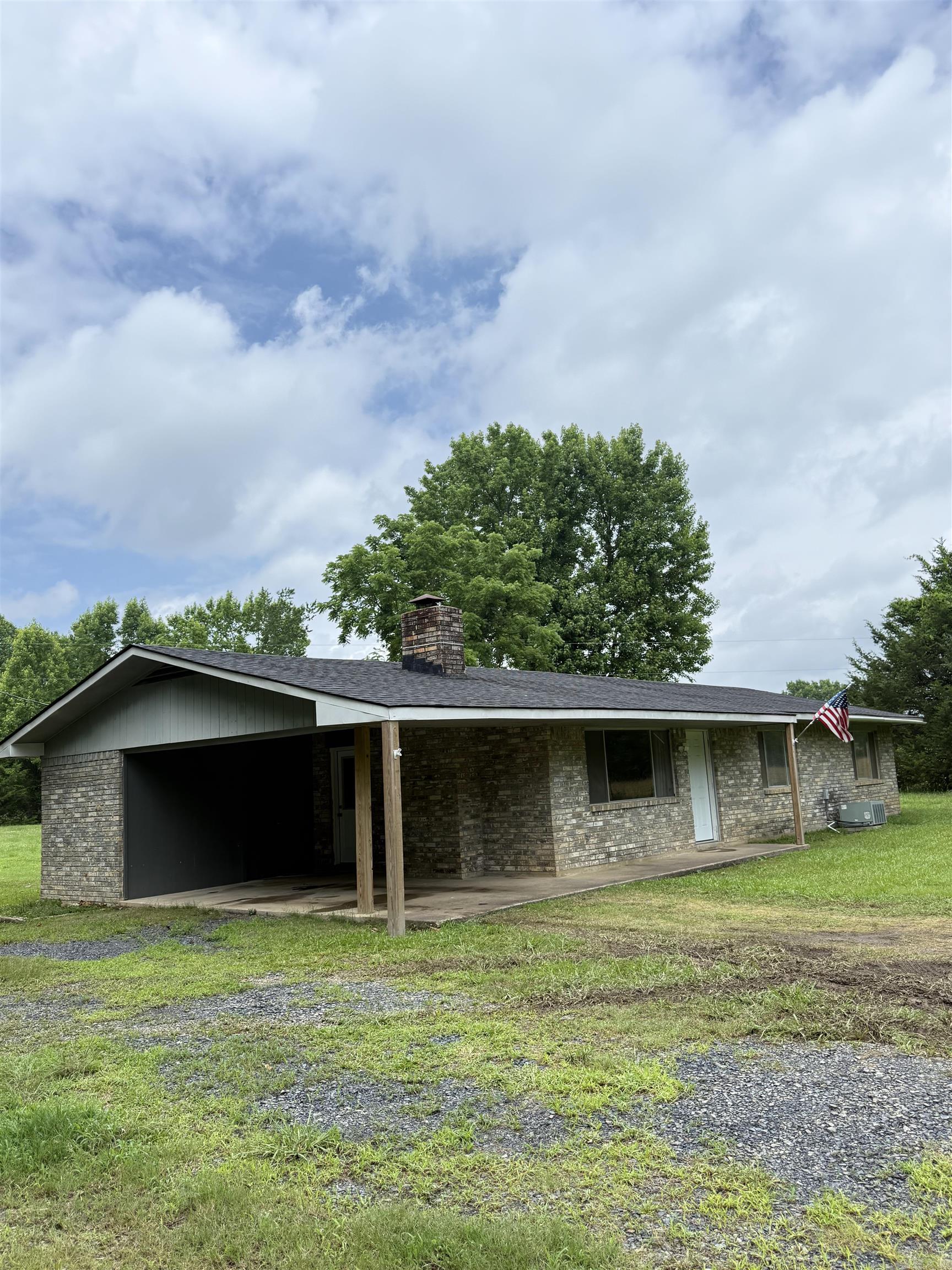 225 Polk Road 123  Mena, AR