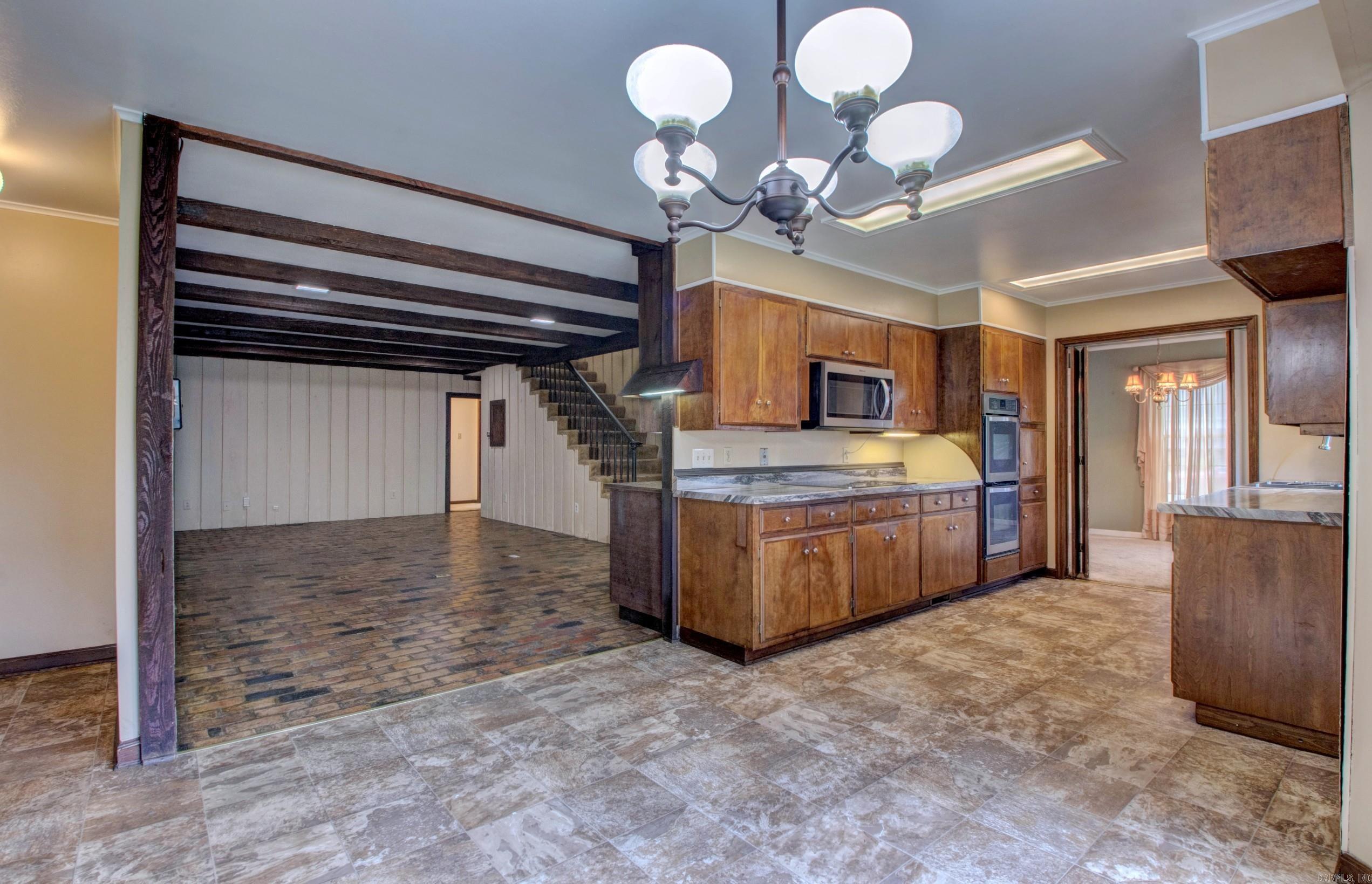 2425 W 42nd  Pine Bluff, AR