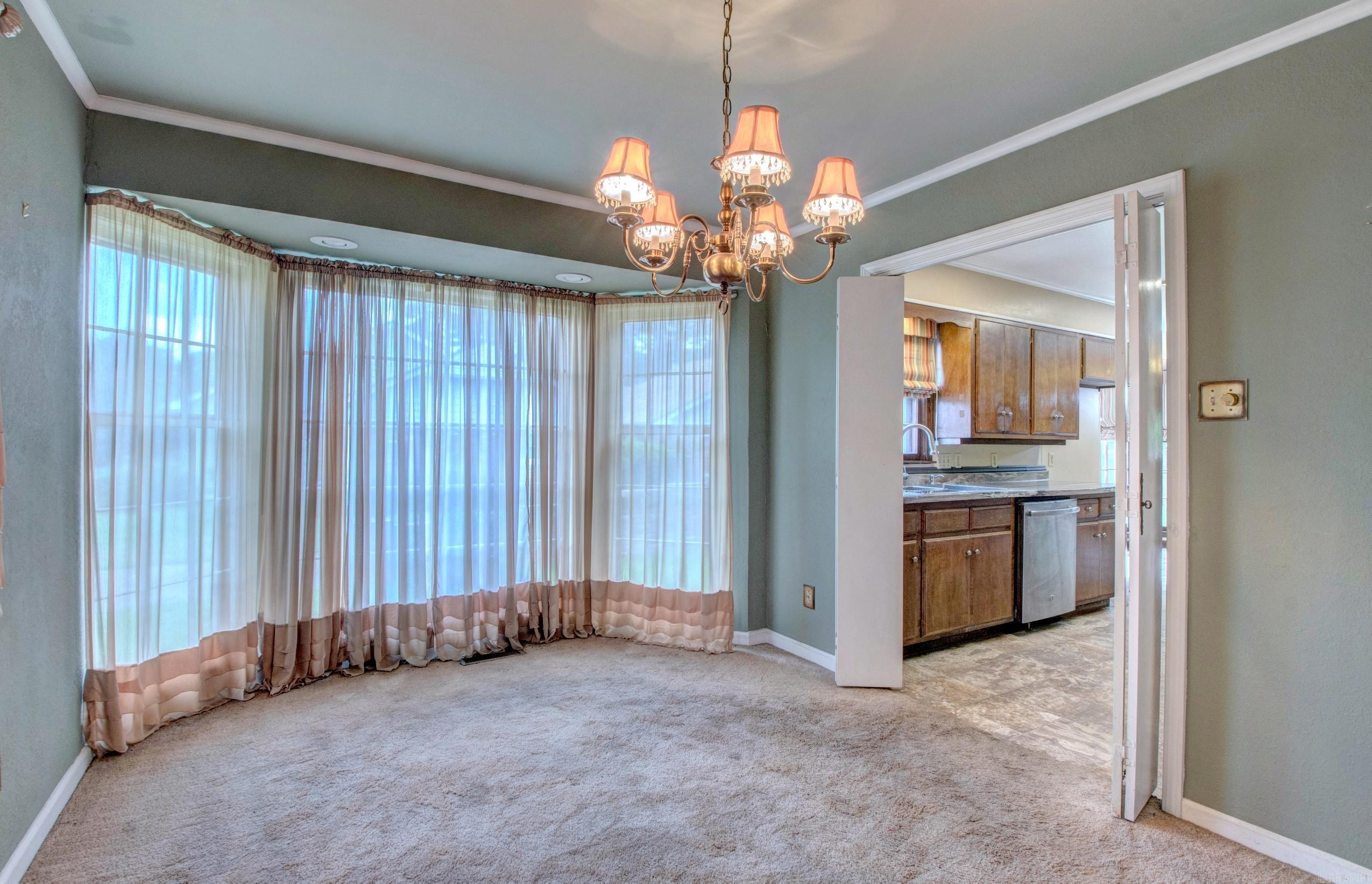 2425 W 42nd  Pine Bluff, AR