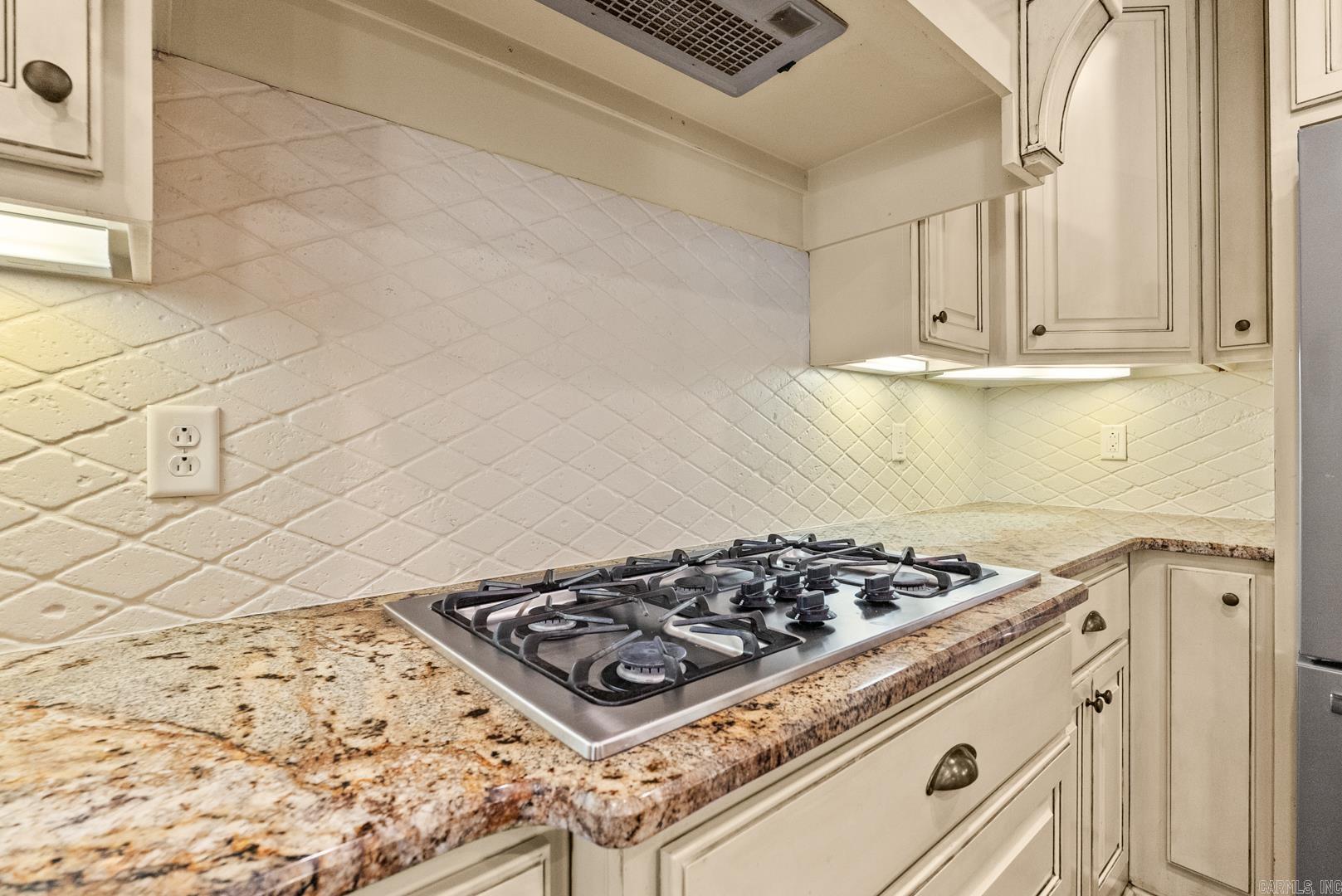 24 Longwell  Little Rock, AR