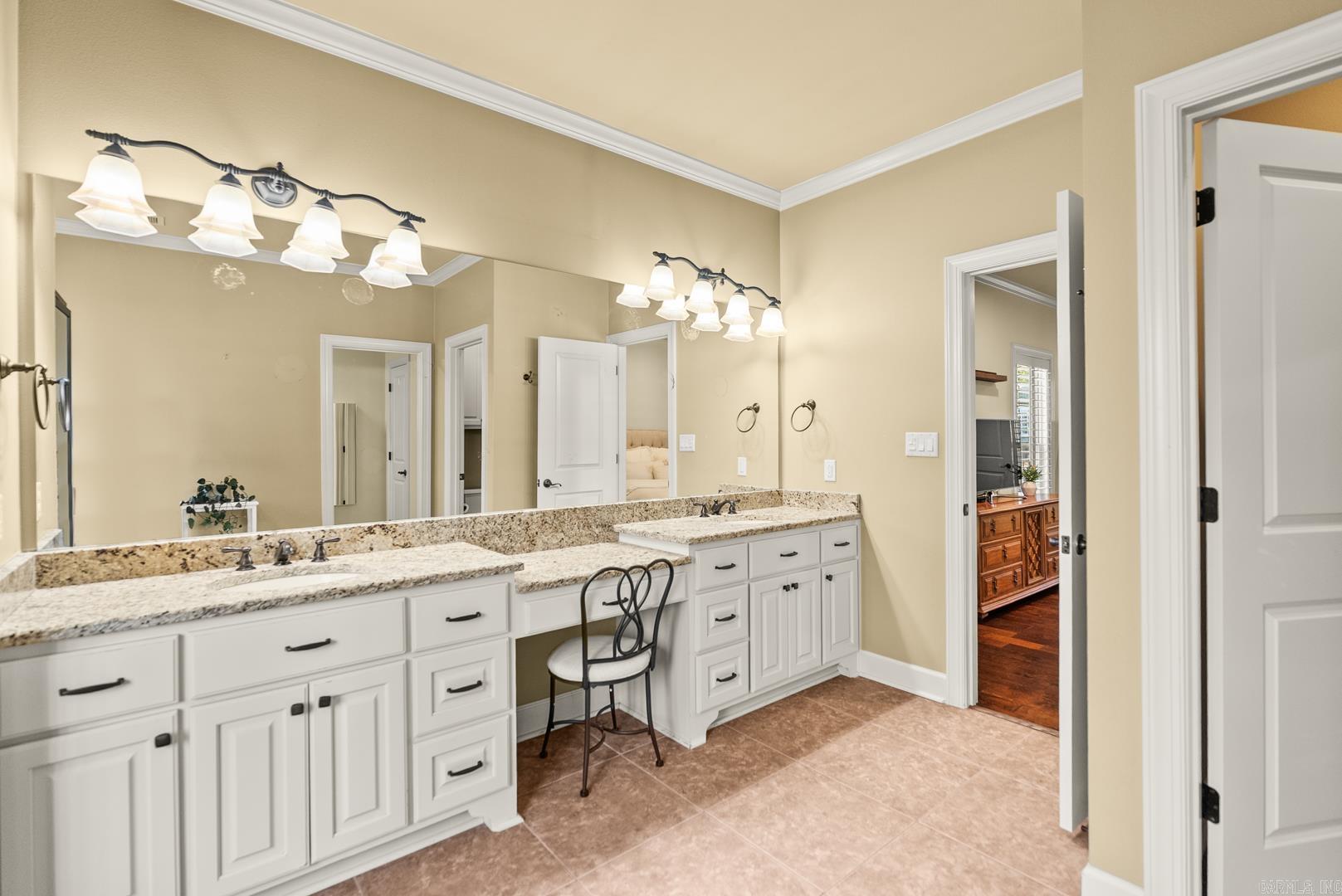 24 Longwell  Little Rock, AR
