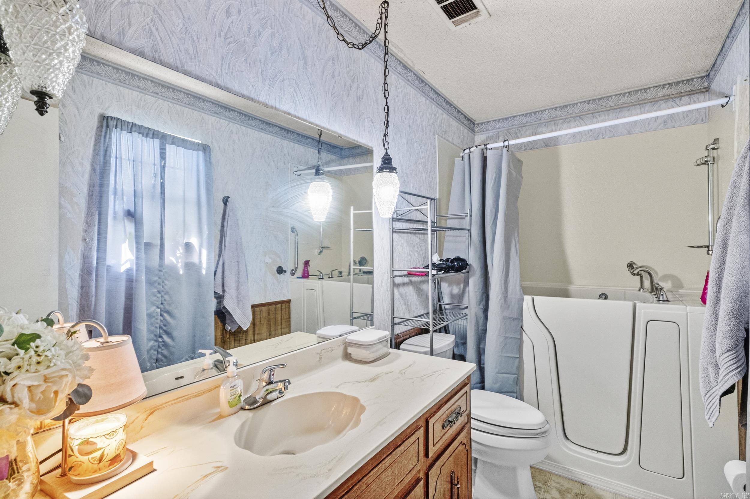 5006 Madison  Jacksonville, AR