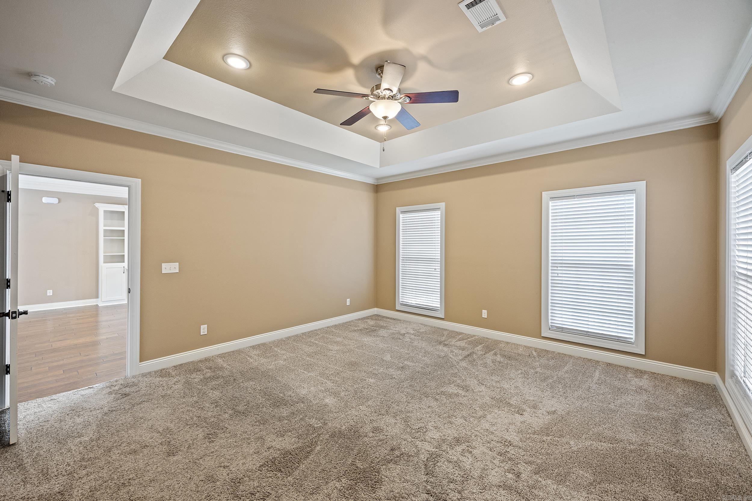 31 Village  Russellville, AR