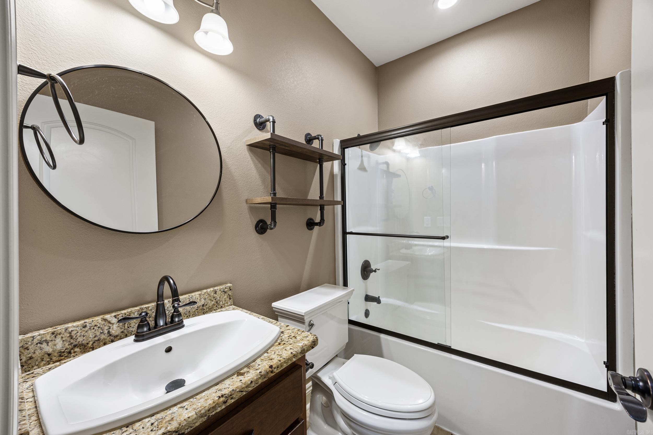 31 Village  Russellville, AR