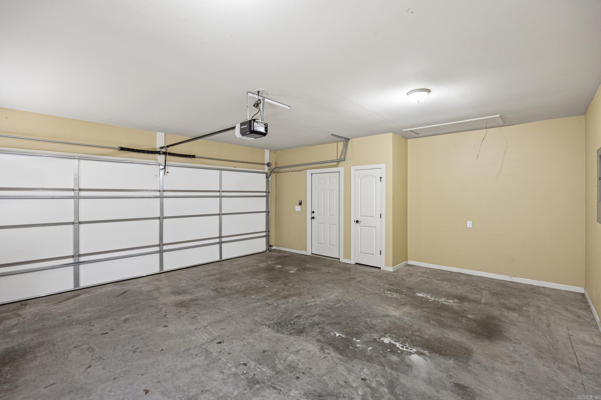 31 Village  Russellville, AR