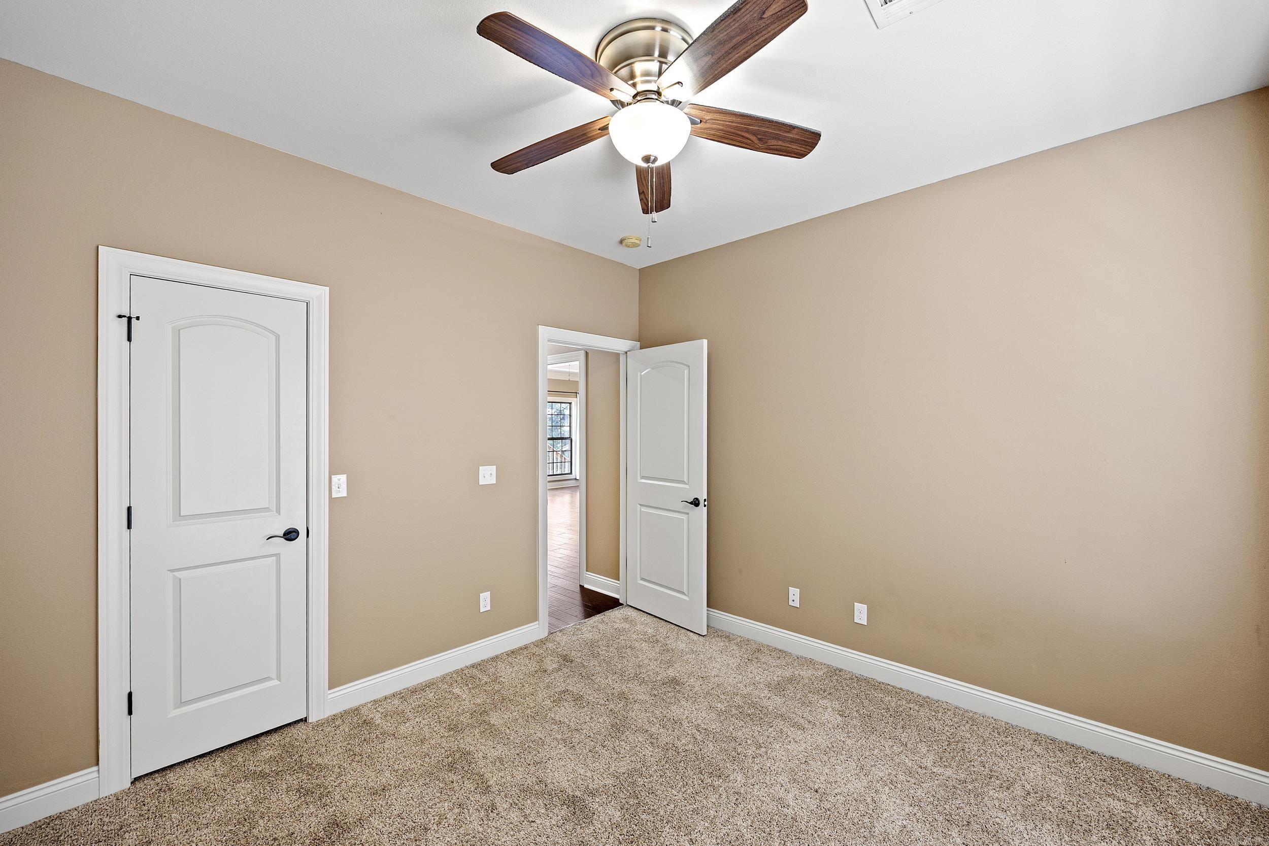 31 Village  Russellville, AR